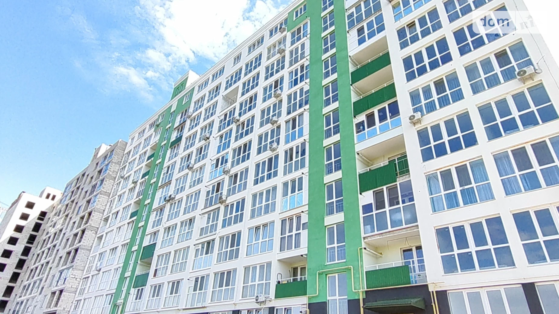 Продается 1-комнатная квартира 40 кв. м в Чернигове, ул. Рапопорта, 43 - фото 4