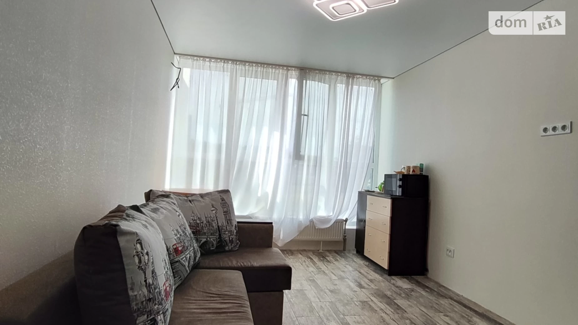 Продается 1-комнатная квартира 40 кв. м в Чернигове, ул. Рапопорта, 43 - фото 2