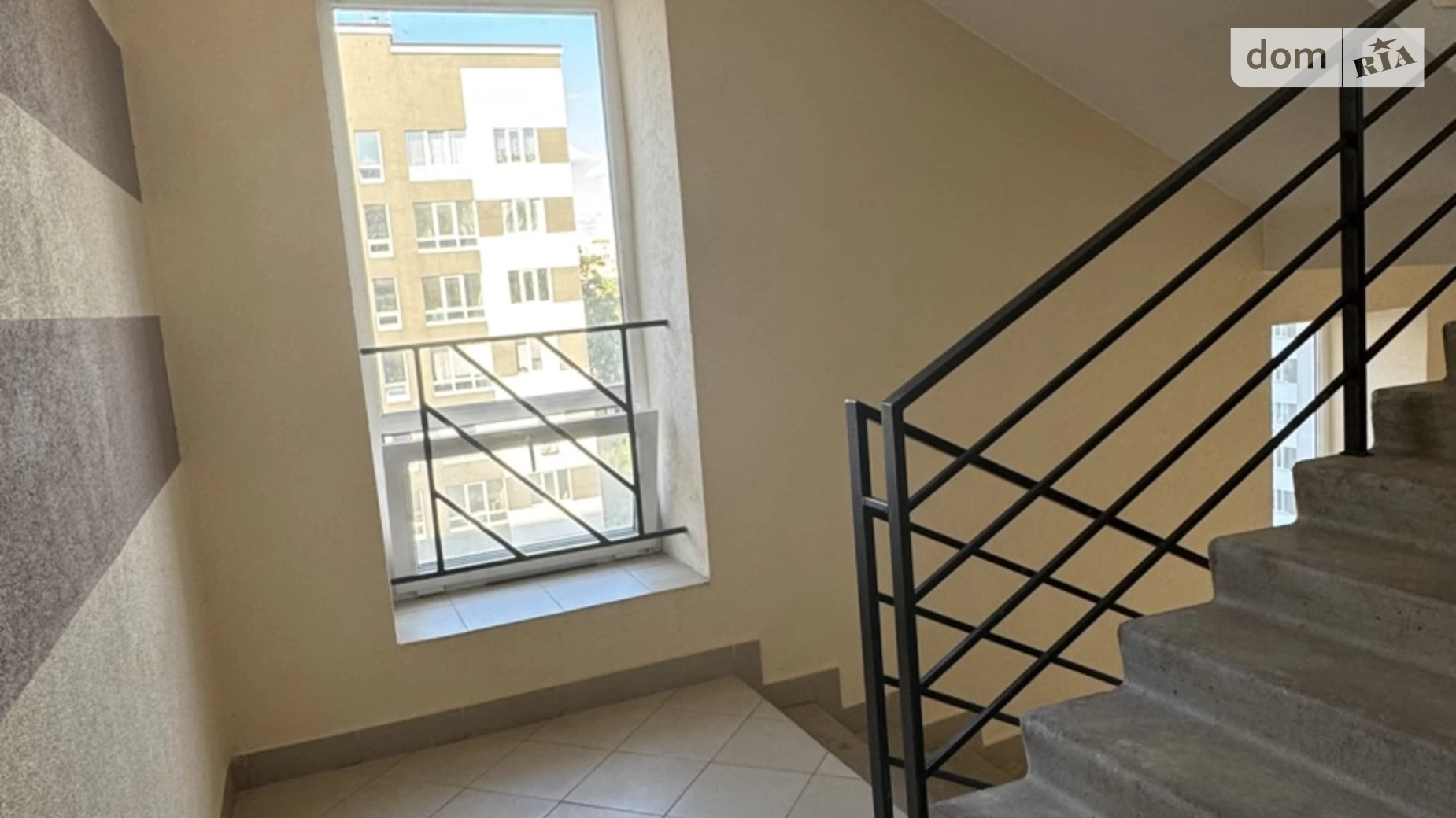 Продается 2-комнатная квартира 64.1 кв. м в Ирпене - фото 4
