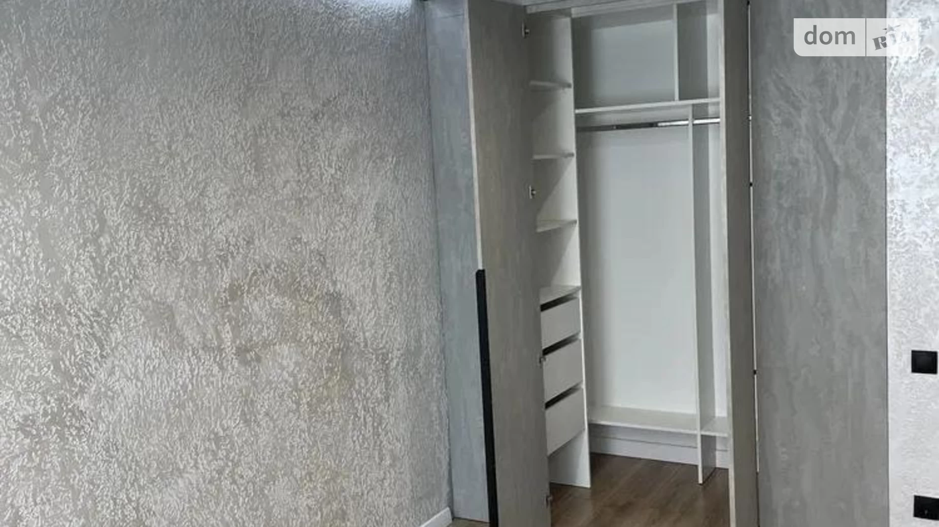 Продается 1-комнатная квартира 43 кв. м в Львове, ул. Глинянский Тракт - фото 3