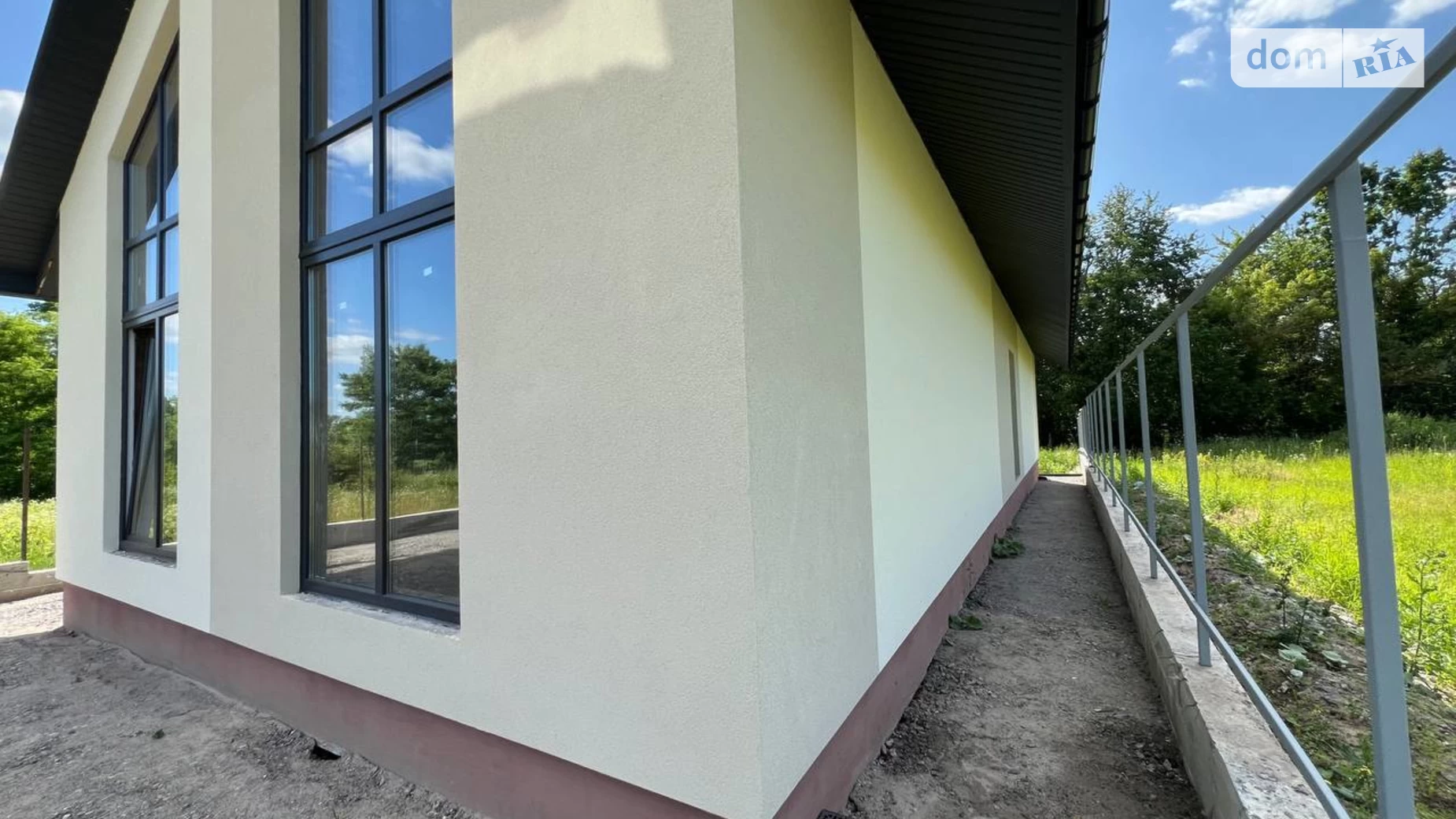 Продается дом на 2 этажа 150 кв. м с бассейном, мас. Поляна - фото 4