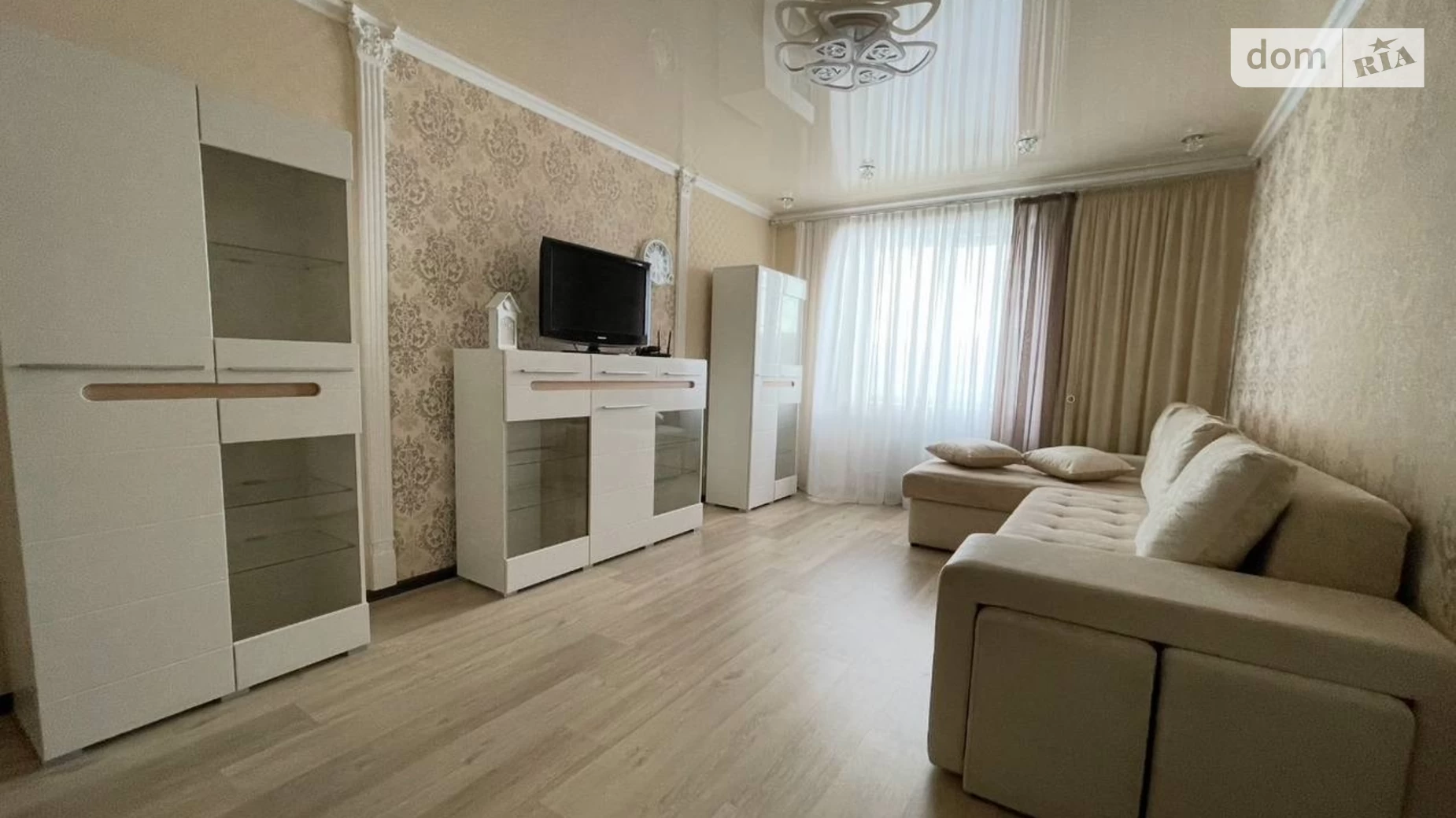 1-кімнатна квартира 50 кв. м у Тернополі, вул. Галицька, 29Б - фото 5