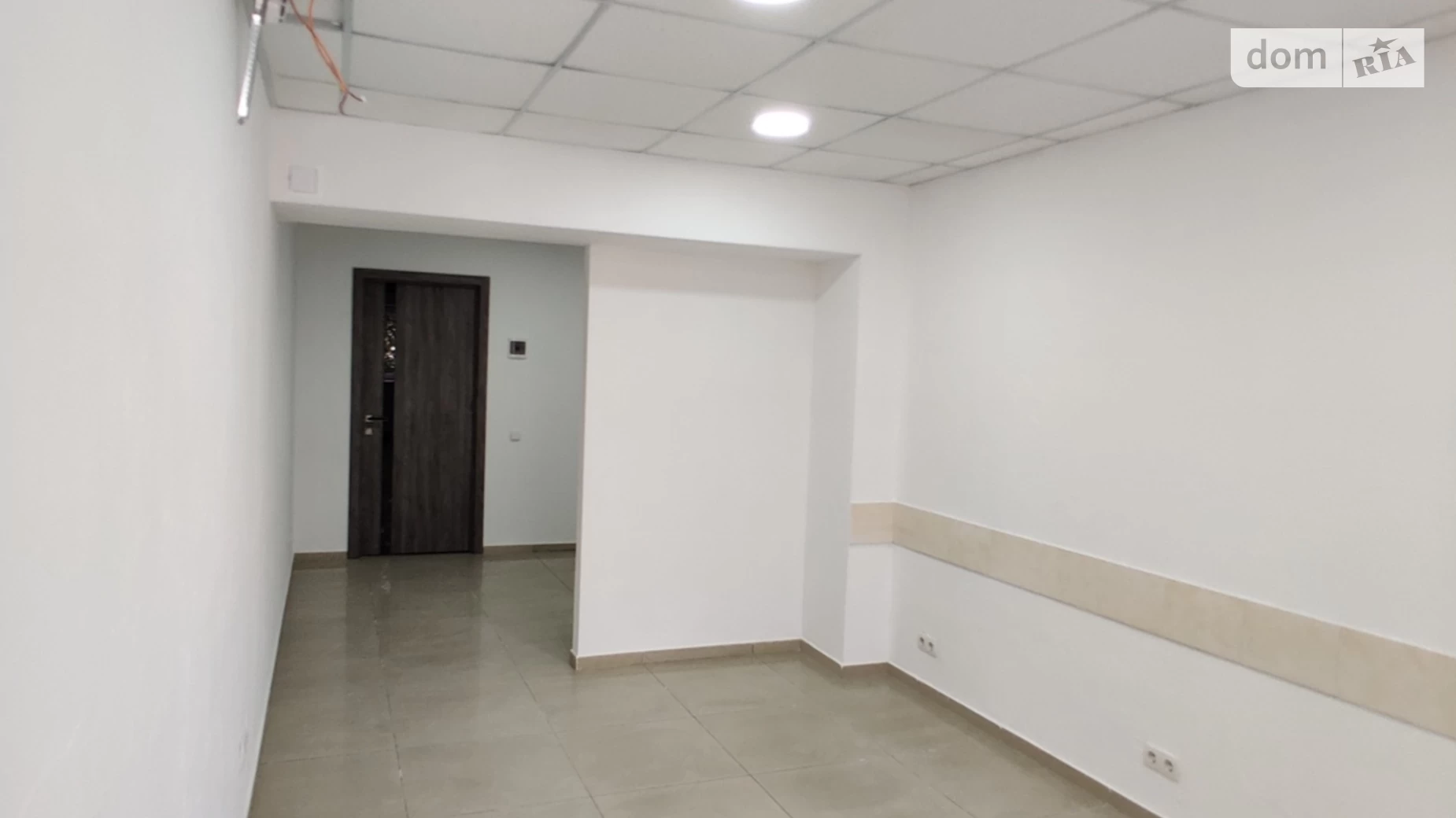 Здається в оренду офіс 25 кв. м в бізнес-центрі, цена: 7500 грн - фото 2