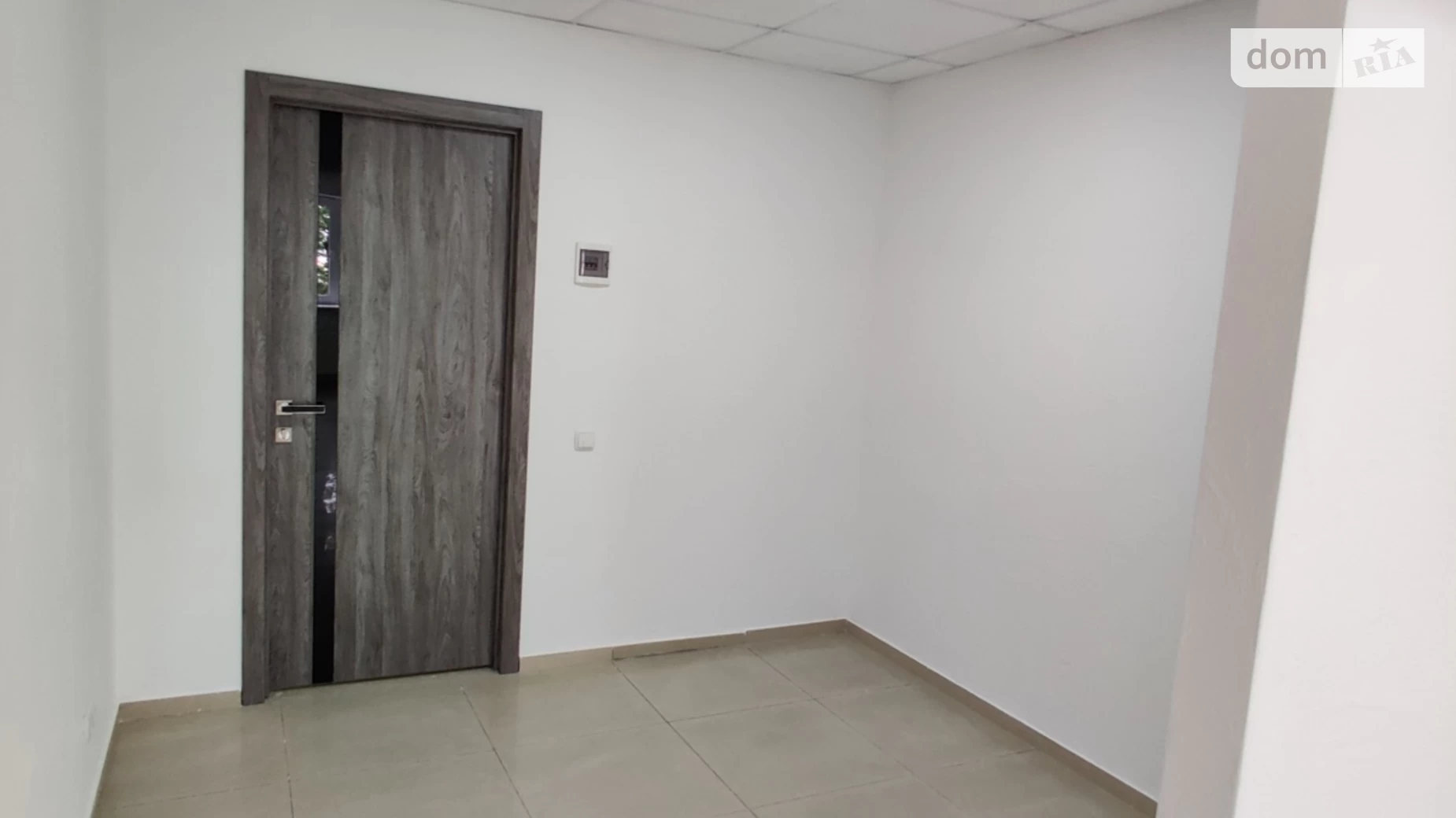 Здається в оренду офіс 25 кв. м в бізнес-центрі, цена: 7500 грн - фото 3