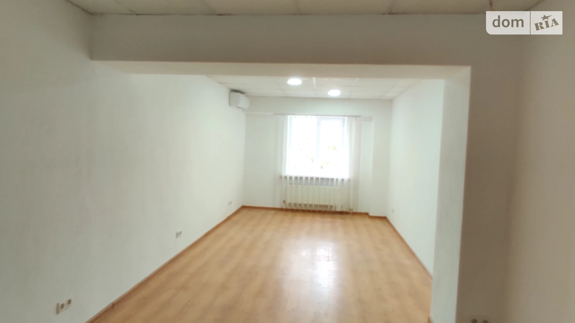 Сдается в аренду офис 25 кв. м в бизнес-центре, цена: 7500 грн - фото 3