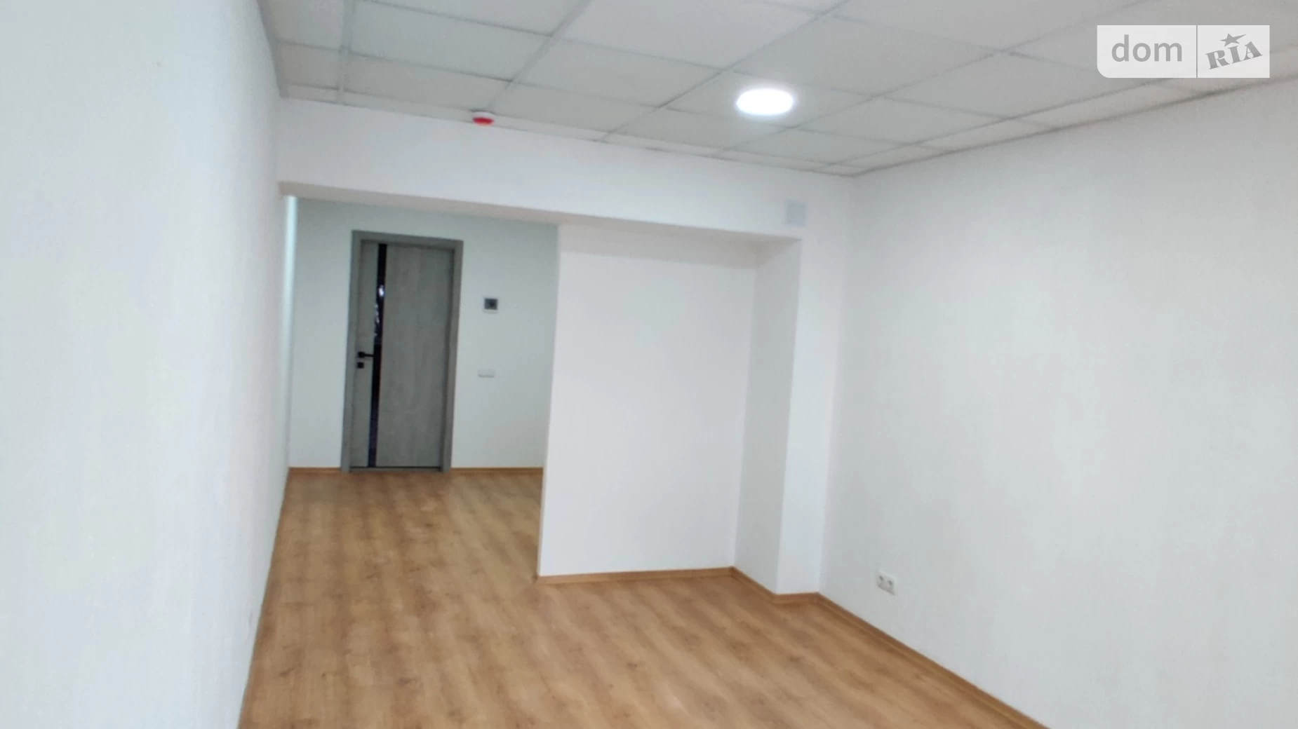 Сдается в аренду офис 25 кв. м в бизнес-центре, цена: 7500 грн - фото 4