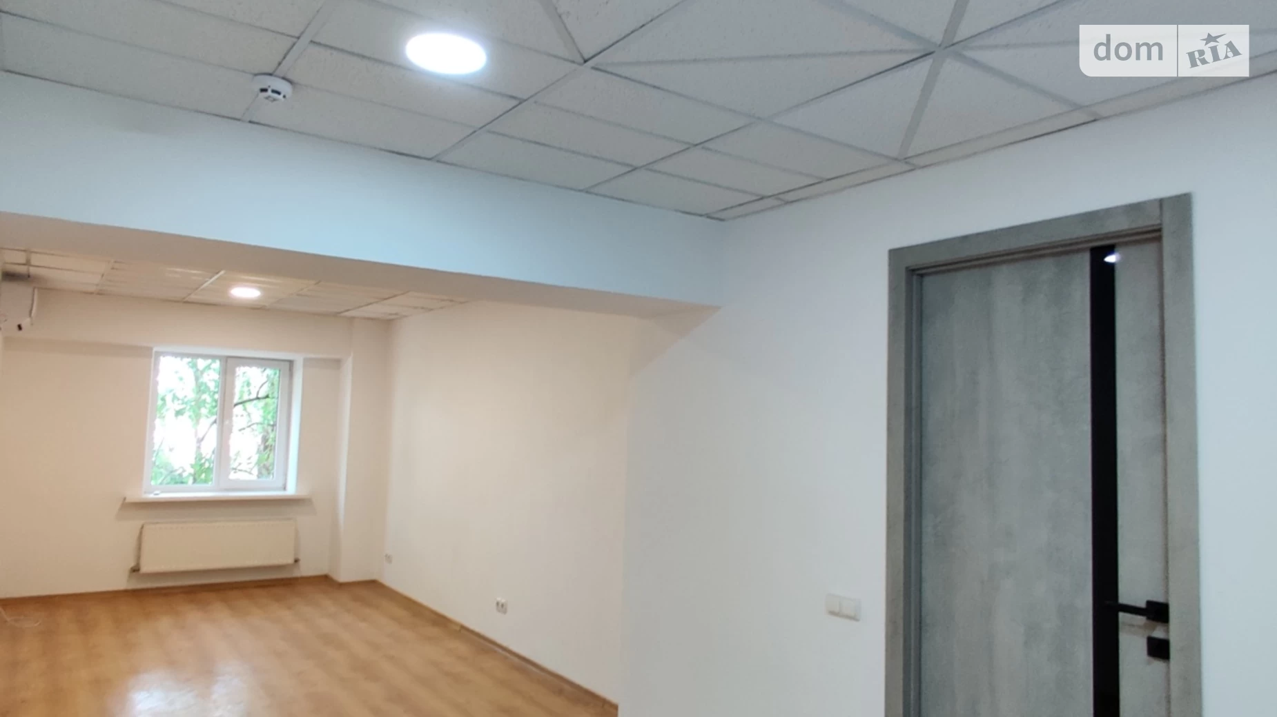 Сдается в аренду офис 25 кв. м в бизнес-центре, цена: 7500 грн - фото 3