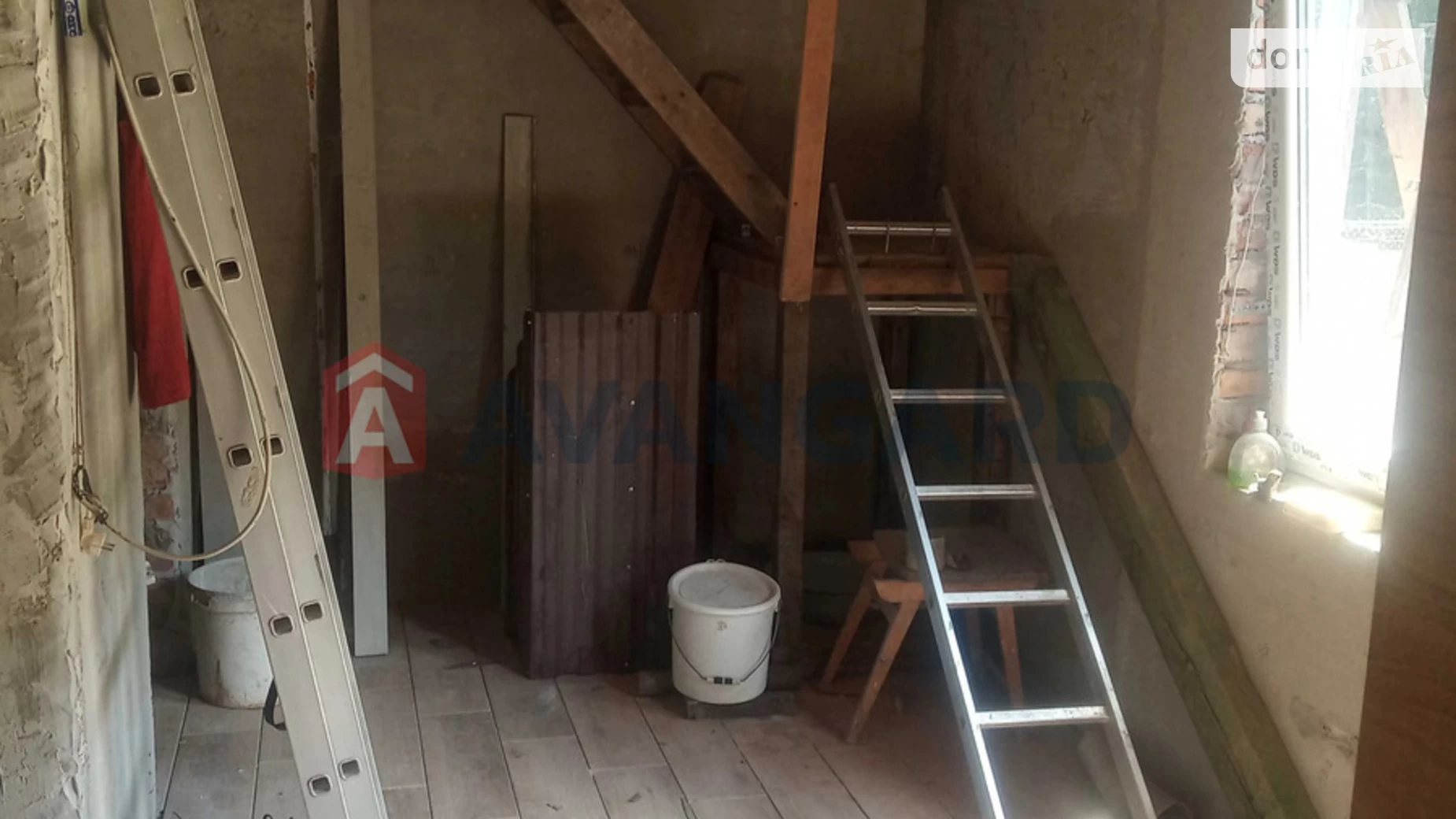 Продается дом на 2 этажа 100 кв. м с гаражом, цена: 35000 $ - фото 5