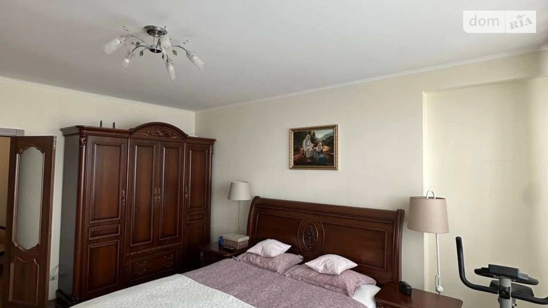 Продается 1-комнатная квартира 54 кв. м в Киеве, ул. Гришко Михаила, 9 - фото 2