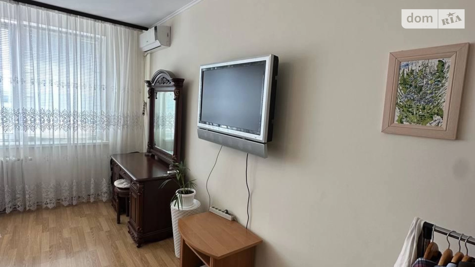 Продается 1-комнатная квартира 54 кв. м в Киеве, ул. Гришко Михаила, 9 - фото 3