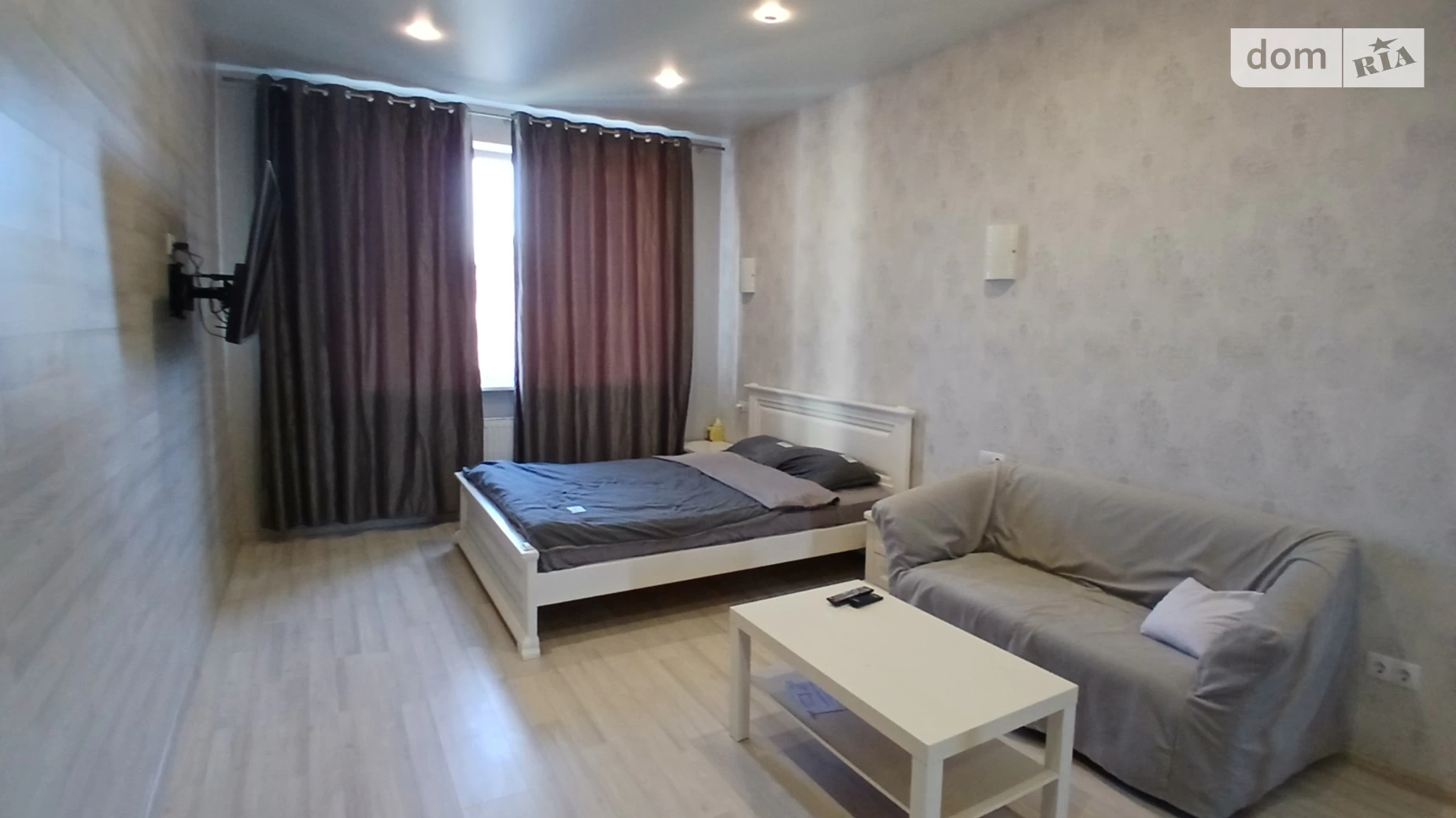 Продається 1-кімнатна квартира 40 кв. м у Одесі, вул. Середньофонтанська, 35 корпус 1 - фото 2