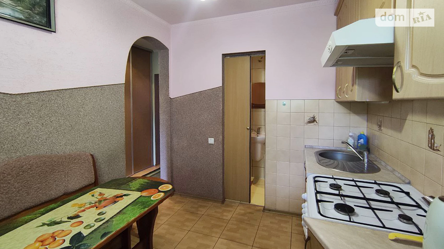 Продается 3-комнатная квартира 67 кв. м в Гряде - фото 2