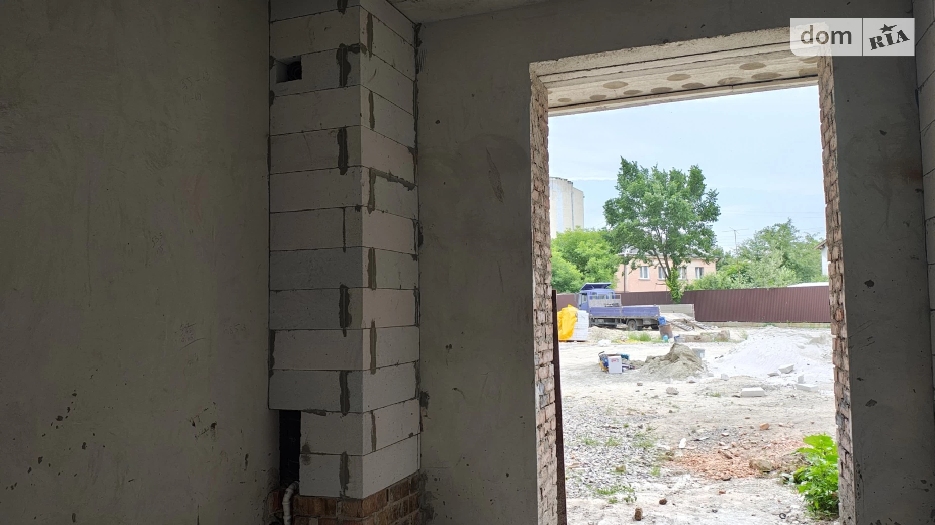 Продається 2-кімнатна квартира 56 кв. м у Івано-Франківську, вул. Ленкавського, 22 - фото 2
