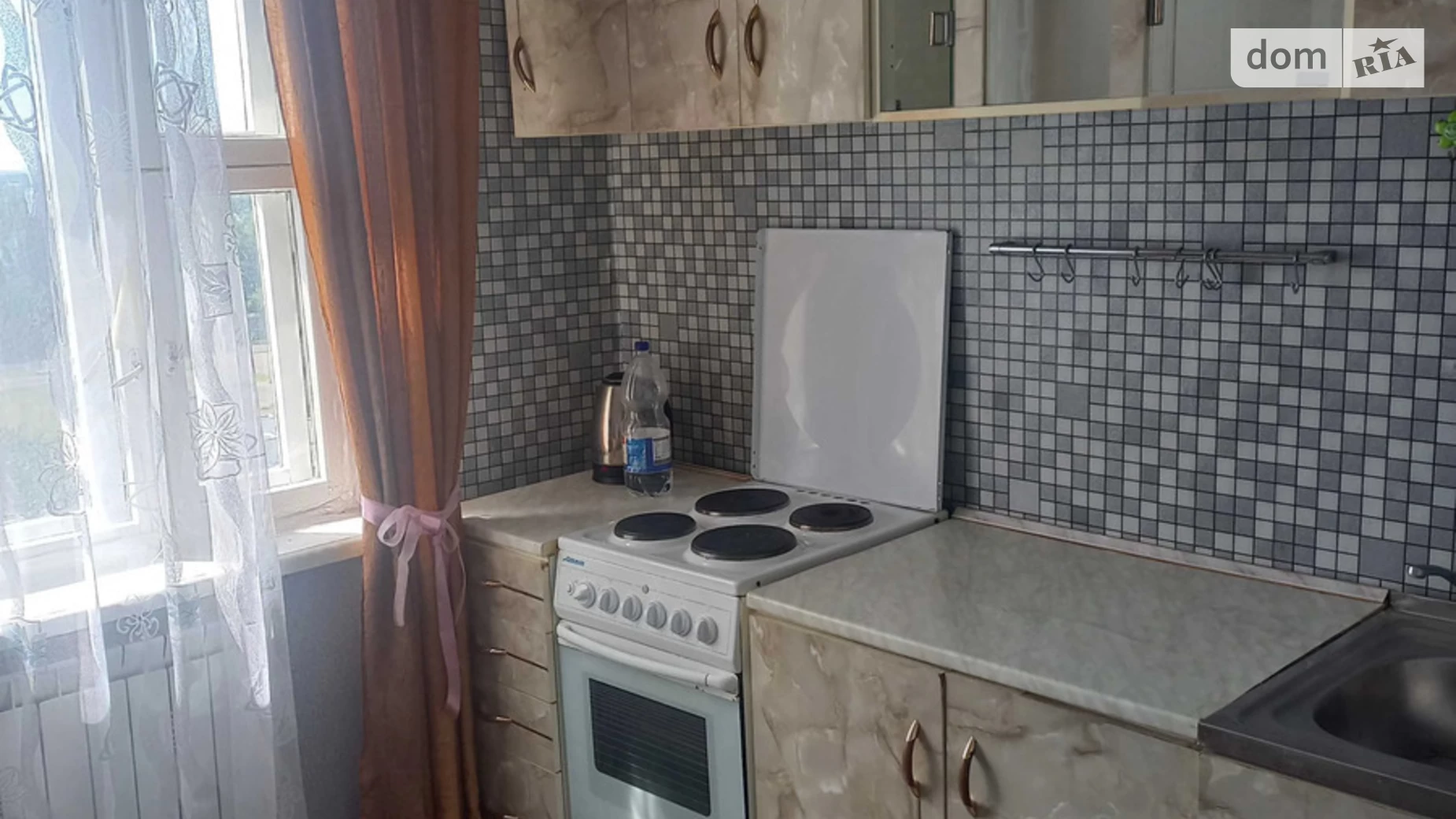 Продается 1-комнатная квартира 38 кв. м в Киеве, ул. Академика Заболотного, 4 - фото 4