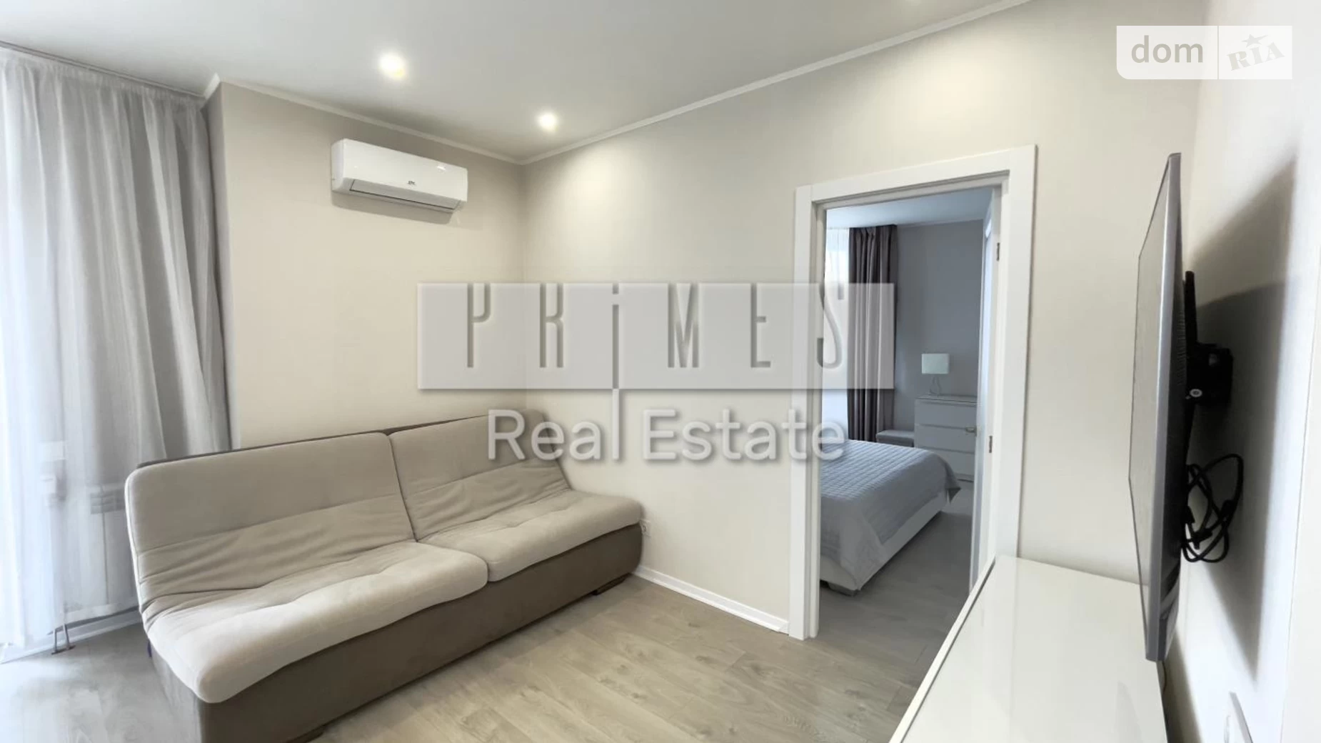 Продается 1-комнатная квартира 53 кв. м в Киеве, ул. Драгоманова, 40З - фото 2