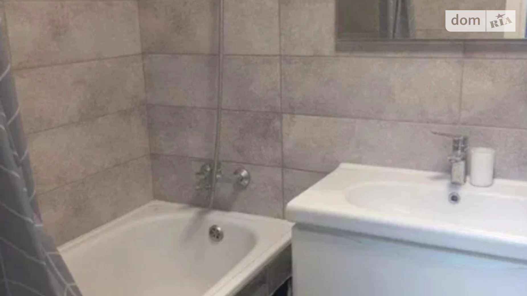 Продается 1-комнатная квартира 39 кв. м в Харькове, цена: 42000 $ - фото 2