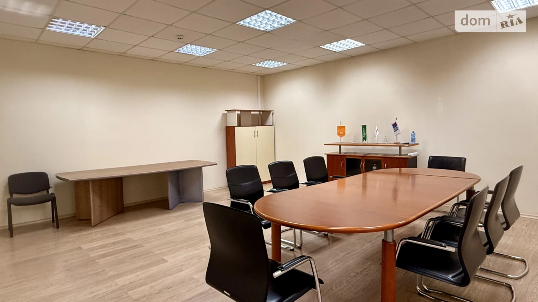 Сдается в аренду офис 316 кв. м в бизнес-центре, цена: 90000 грн - фото 3