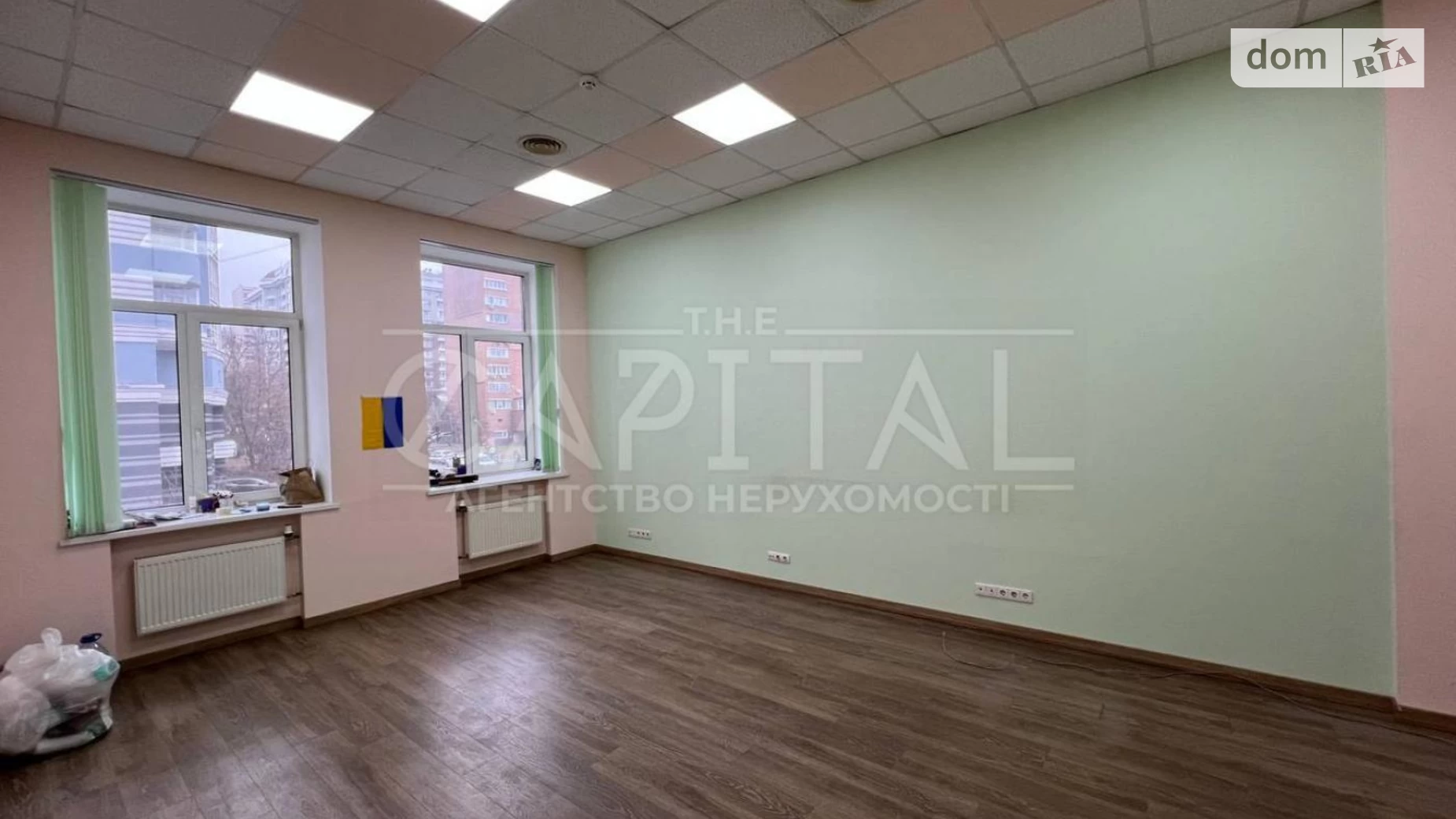 Сдается в аренду офис 193 кв. м в бизнес-центре, цена: 1900 $ - фото 3