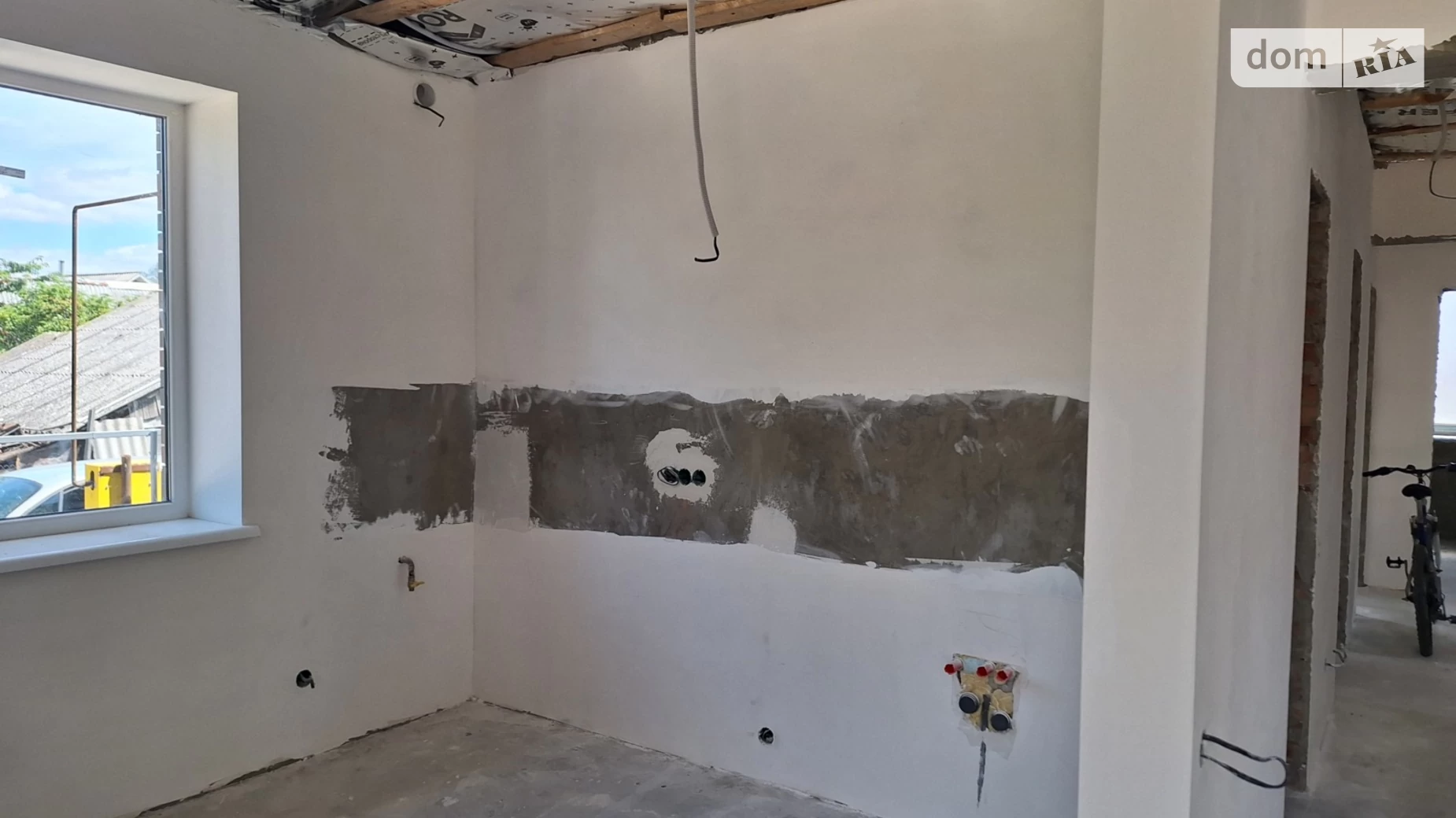 Продається одноповерховий будинок 100 кв. м з гаражем, цена: 85000 $ - фото 4