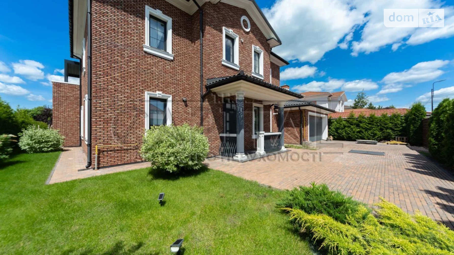 Продается дом на 2 этажа 360 кв. м с участком, цена: 2000000 $ - фото 3
