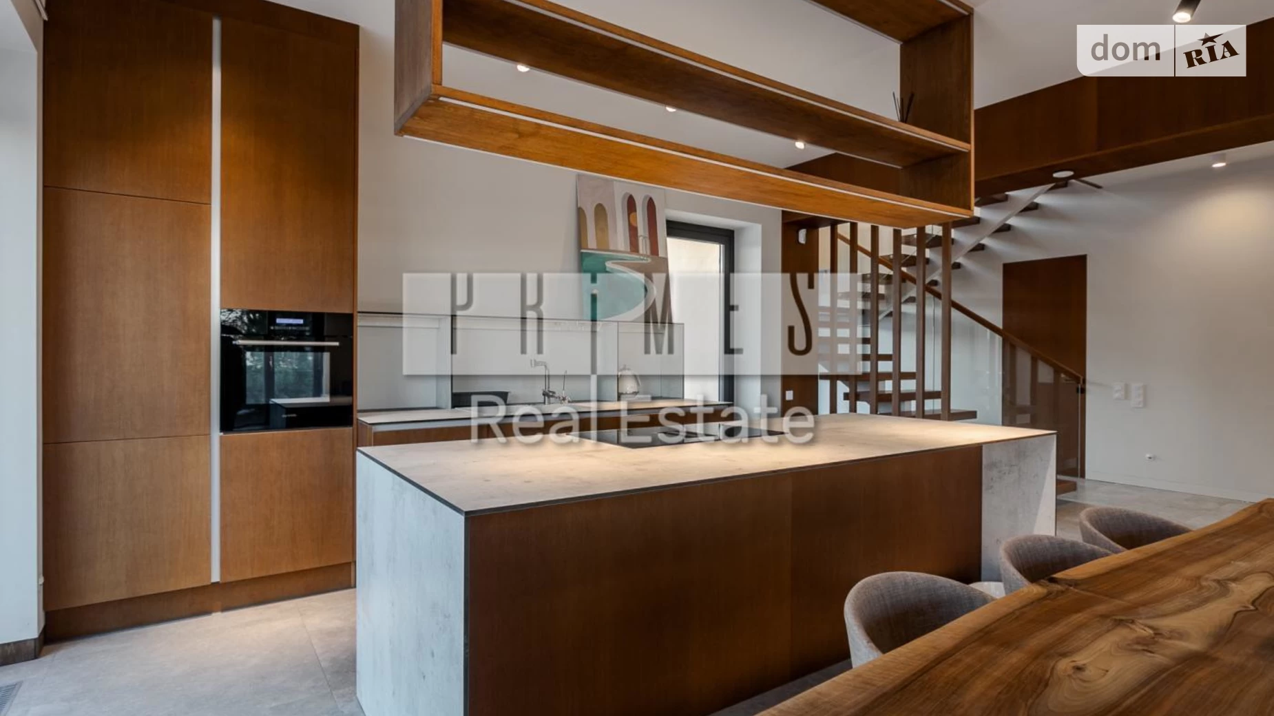 Продается дом на 2 этажа 250 кв. м с бассейном, цена: 520000 $ - фото 5