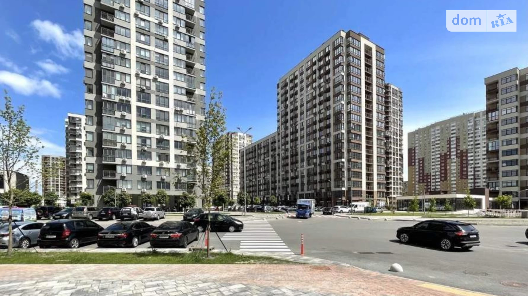 Продається 2-кімнатна квартира 71 кв. м у Києві - фото 4