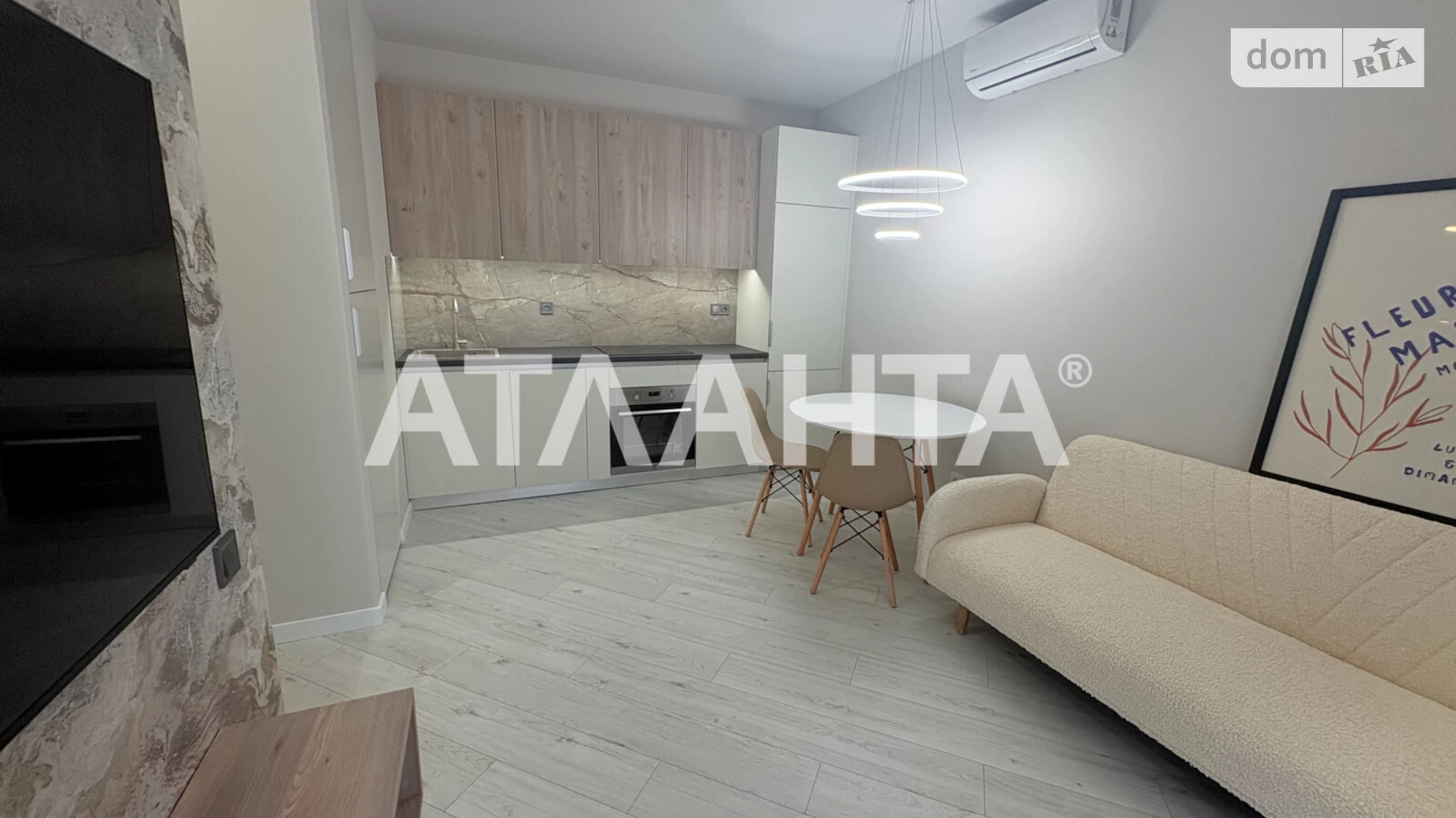 Продается 1-комнатная квартира 41 кв. м в Одессе - фото 2