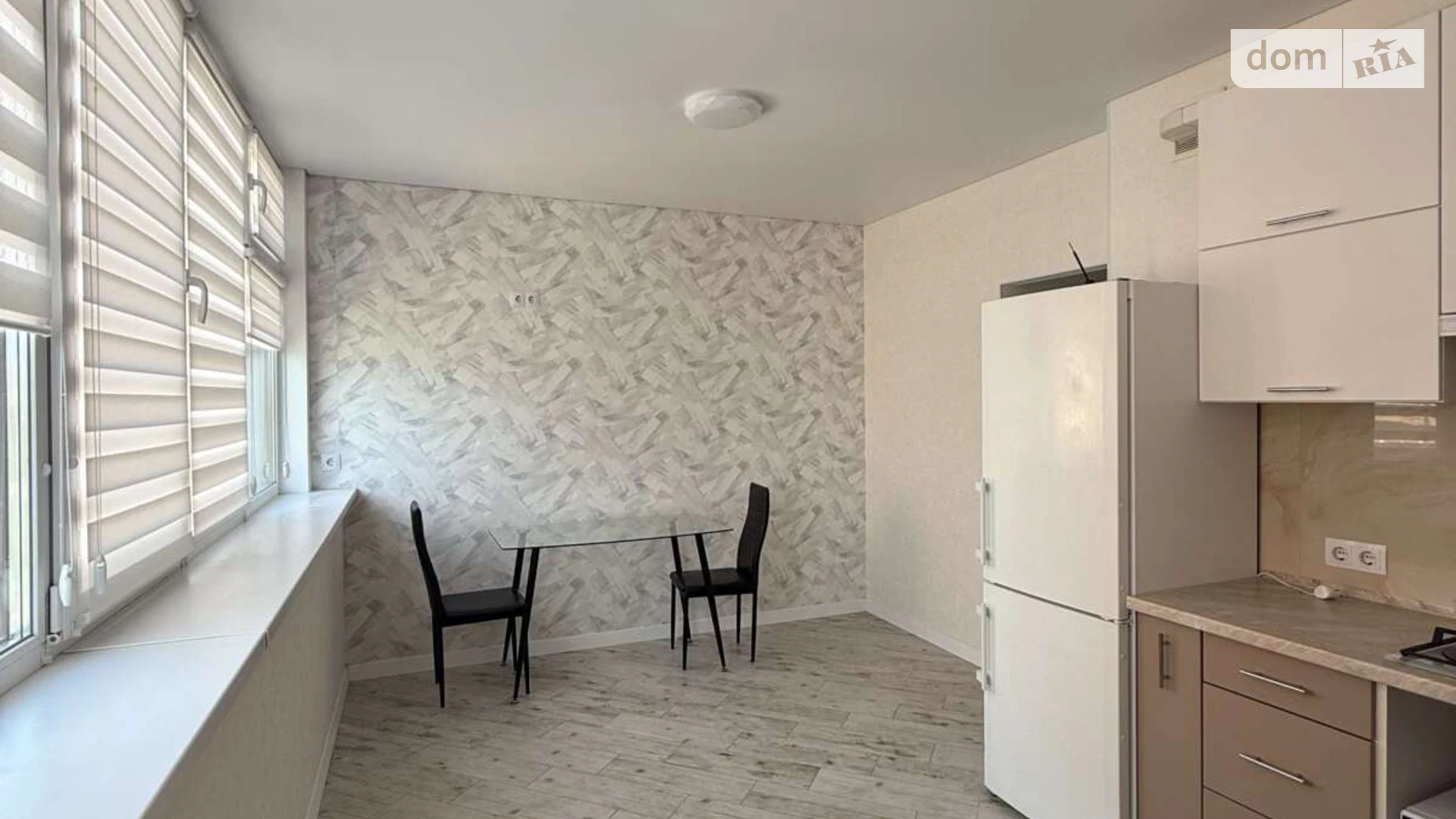 Продается 1-комнатная квартира 63 кв. м в Хмельницком, ул. Гетьманская, 1 - фото 2