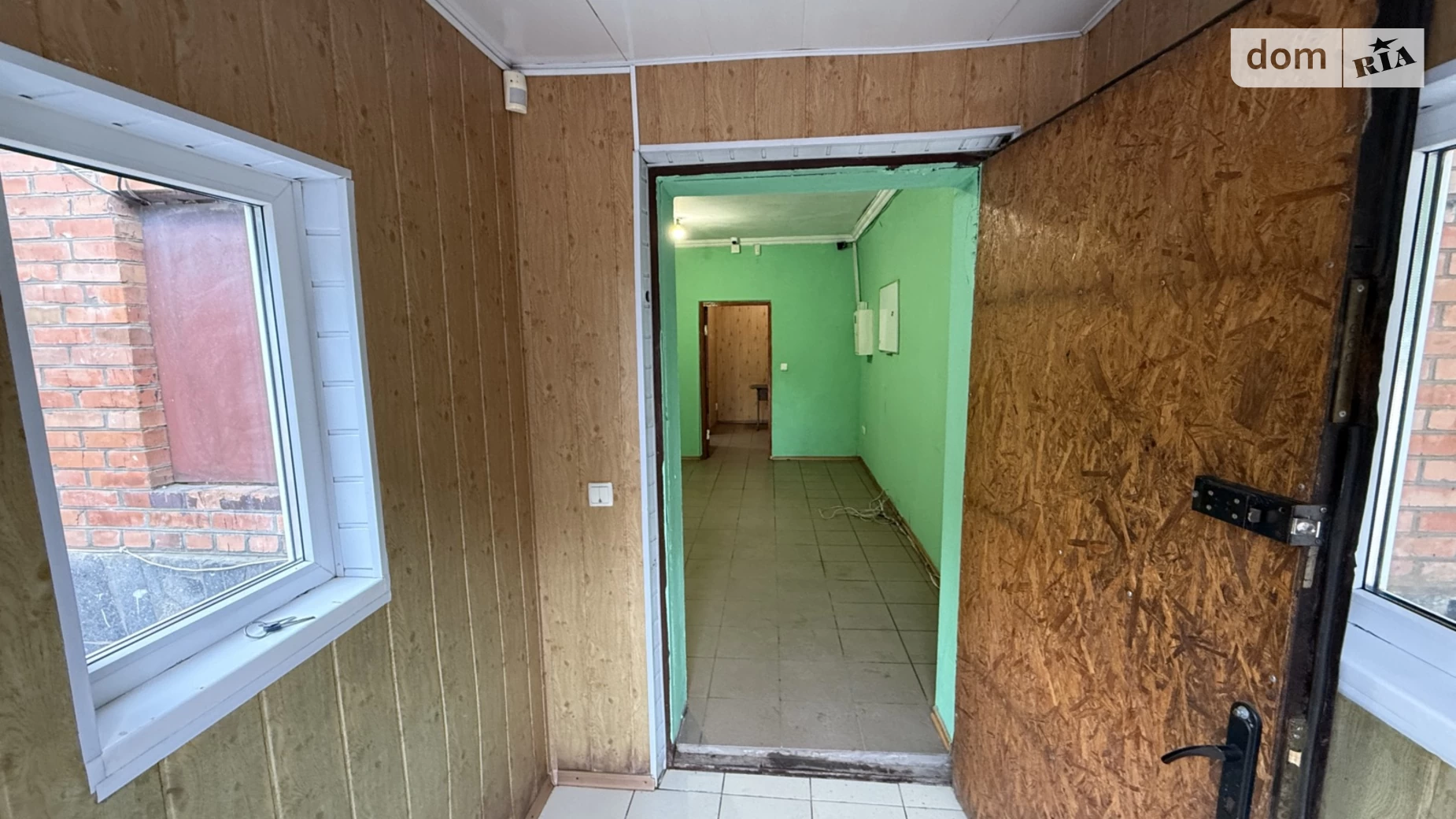 Здається в оренду приміщення вільного призначення 250 кв. м в 4-поверховій будівлі, цена: 30000 грн - фото 2