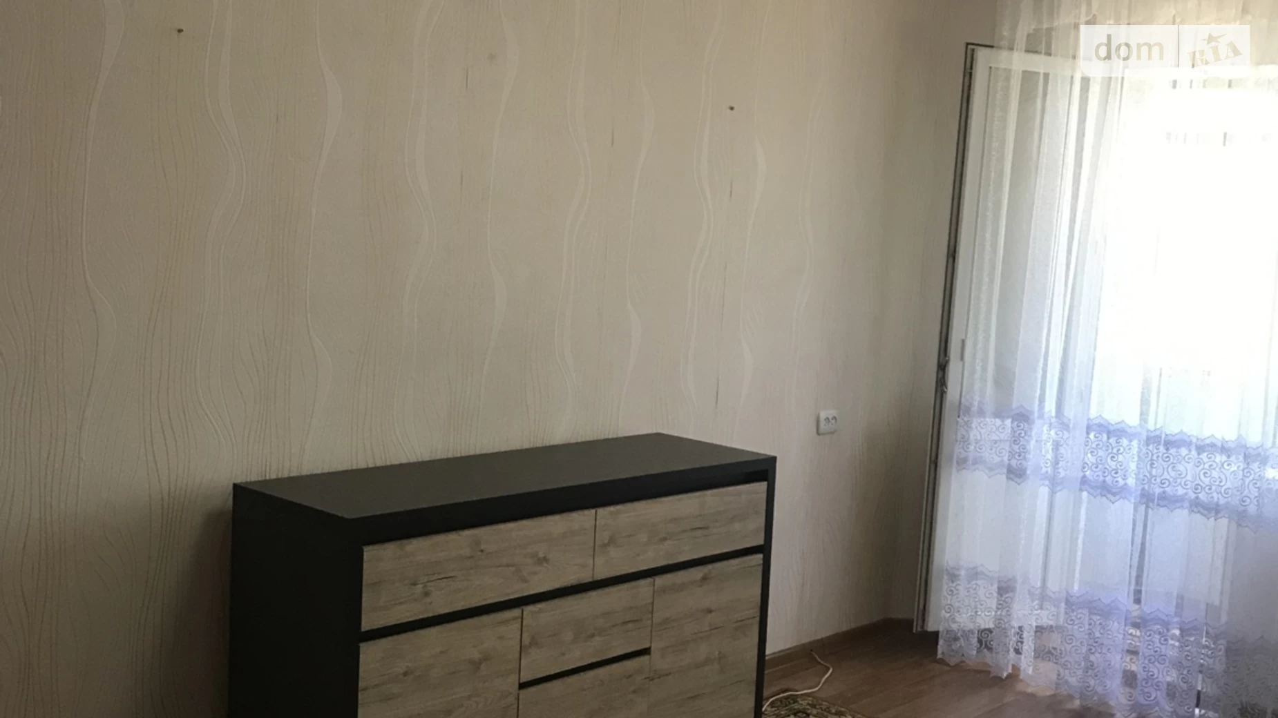 Продается 2-комнатная квартира 44 кв. м в Кривом Роге, ул. Ухтомского, 28 - фото 2