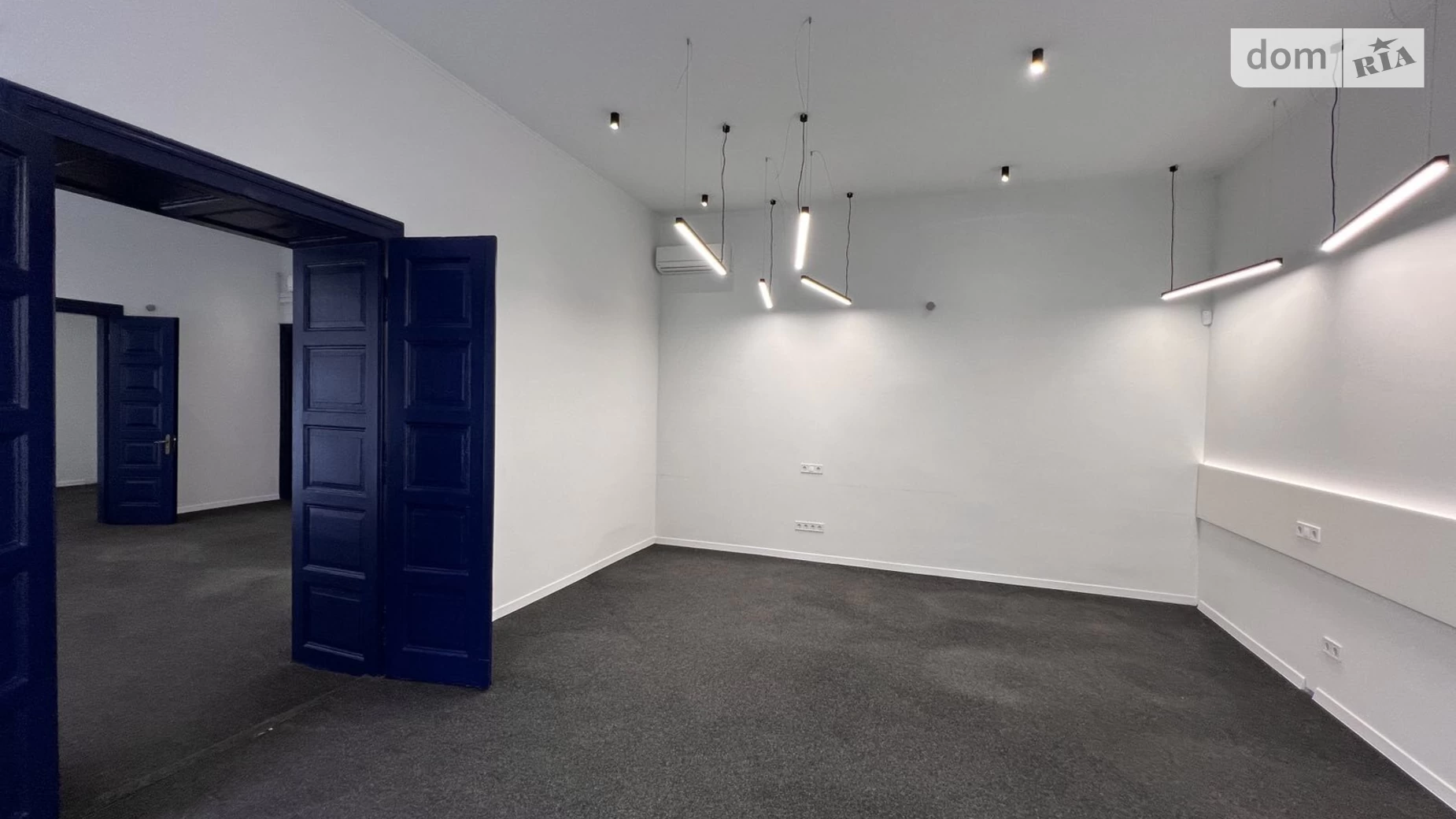 Сдается в аренду офис 122 кв. м в бизнес-центре, цена: 1500 $ - фото 5
