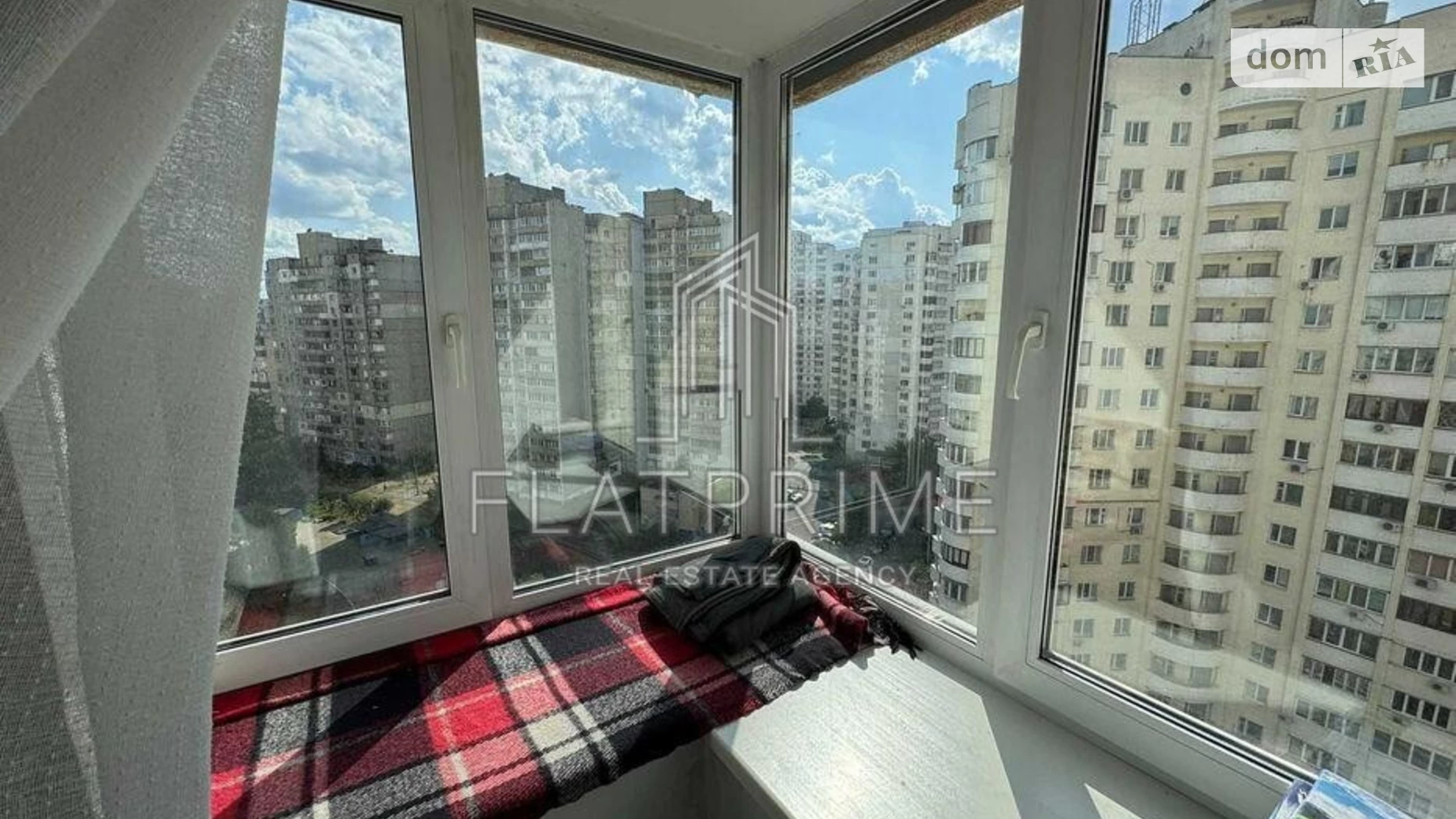 Продается 2-комнатная квартира 70 кв. м в Киеве, просп. Николая  Бажана, 26 - фото 4