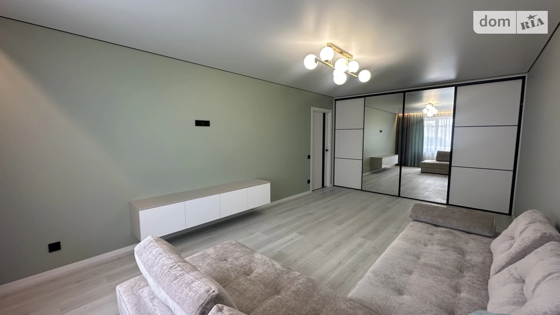2-кімнатна квартира 70.5 кв. м у Тернополі, бул. Вишневецького Дмитра - фото 3