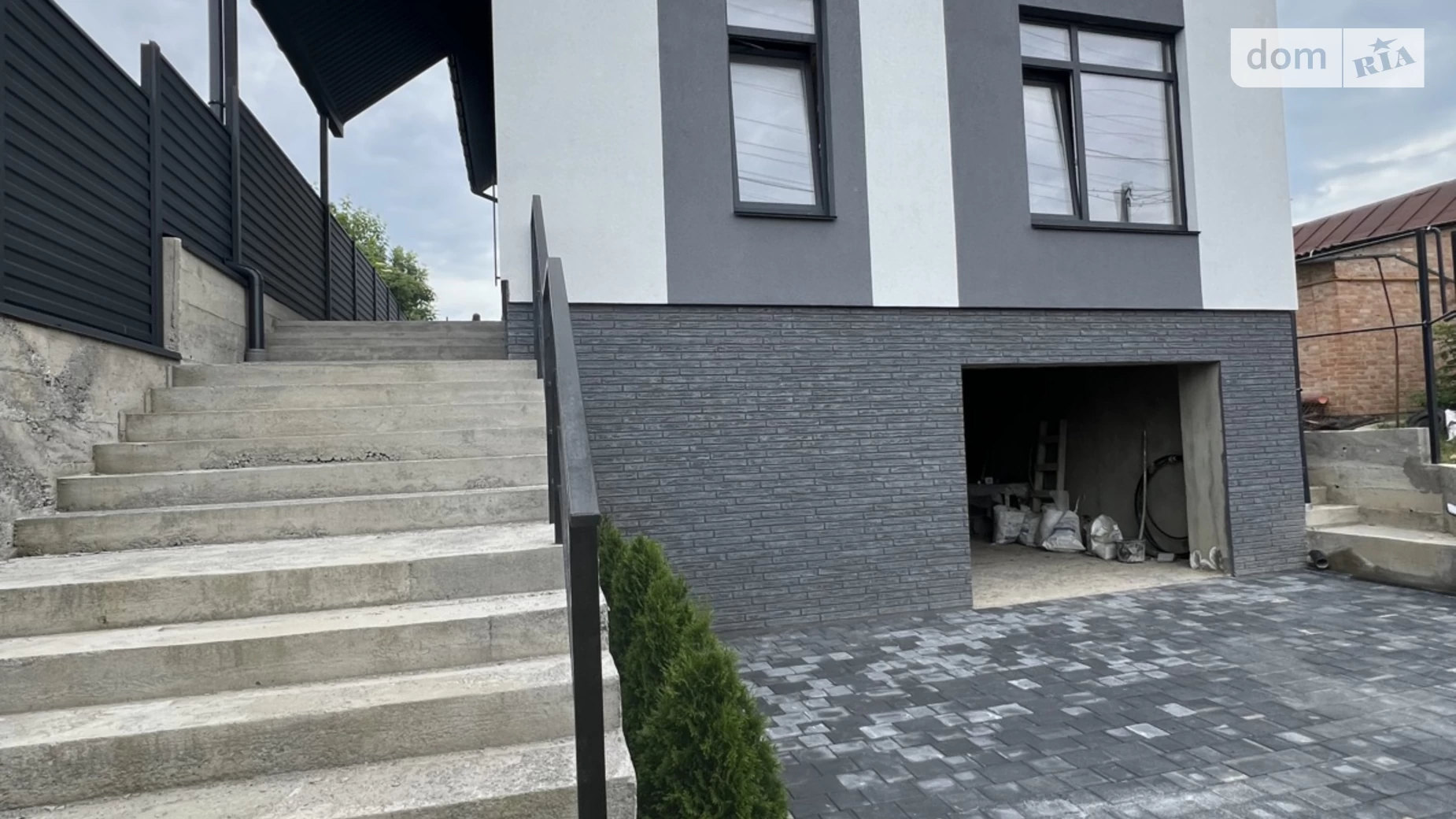 Продается дом на 2 этажа 175 кв. м с балконом, цена: 108000 $ - фото 3