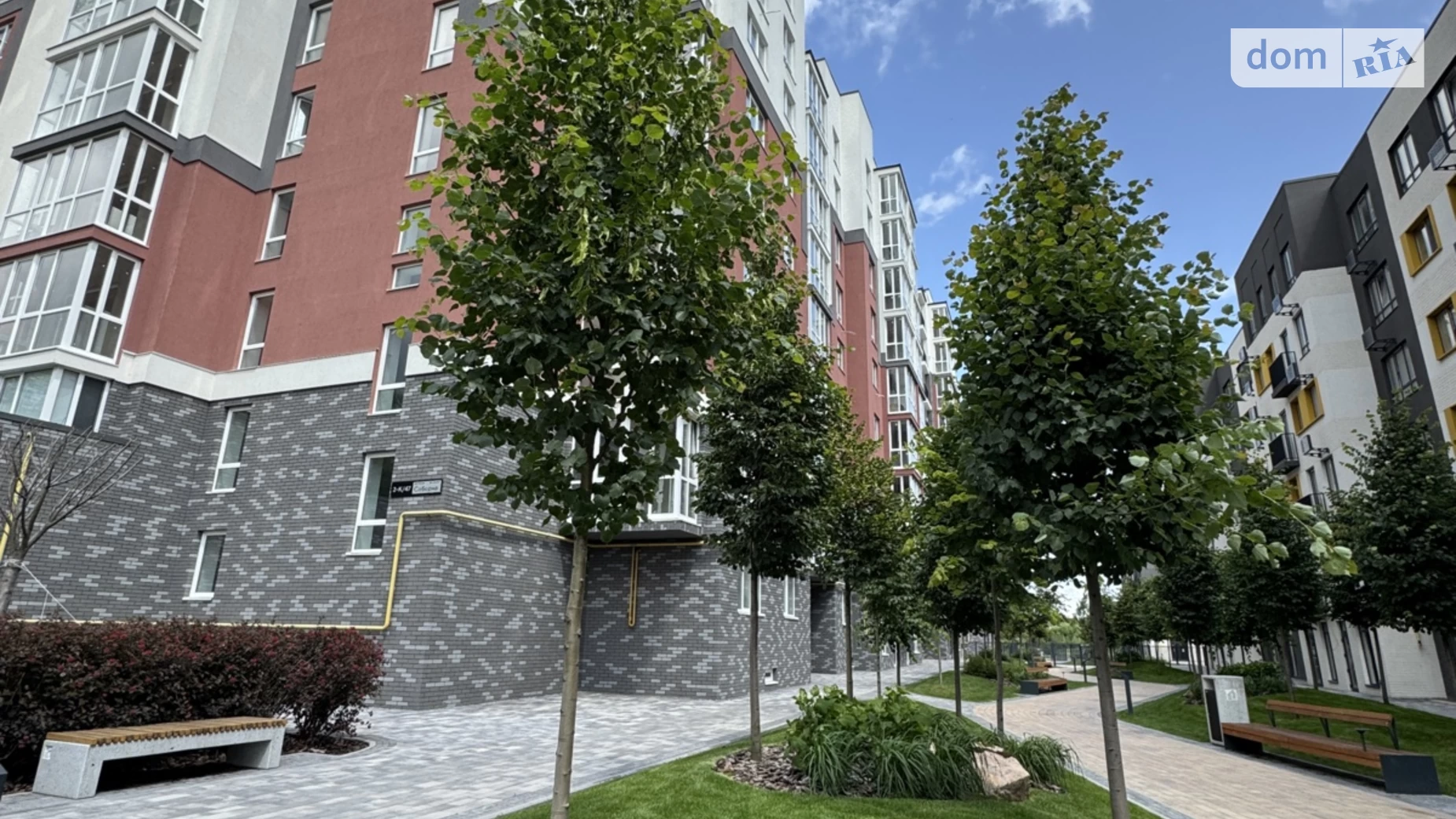 Продається 1-кімнатна квартира 60.2 кв. м у Ірпені - фото 2