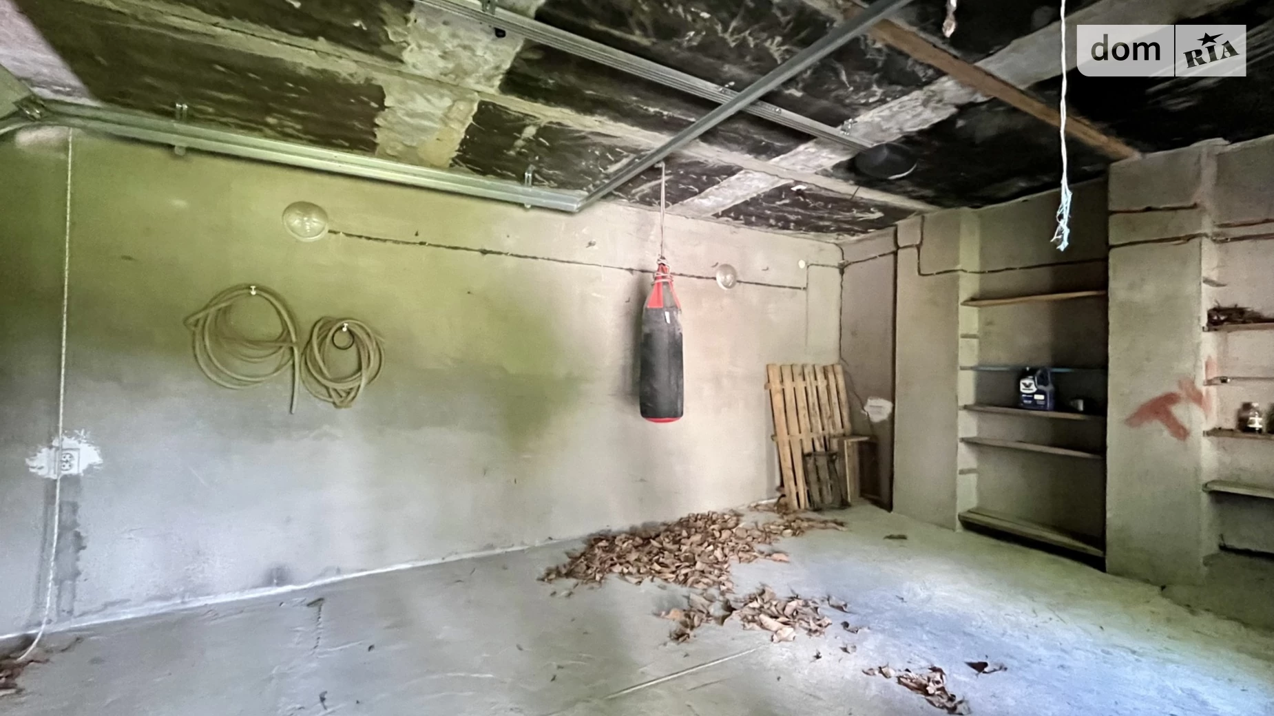 Продается дом на 3 этажа 286 кв. м с террасой, цена: 175000 $ - фото 3