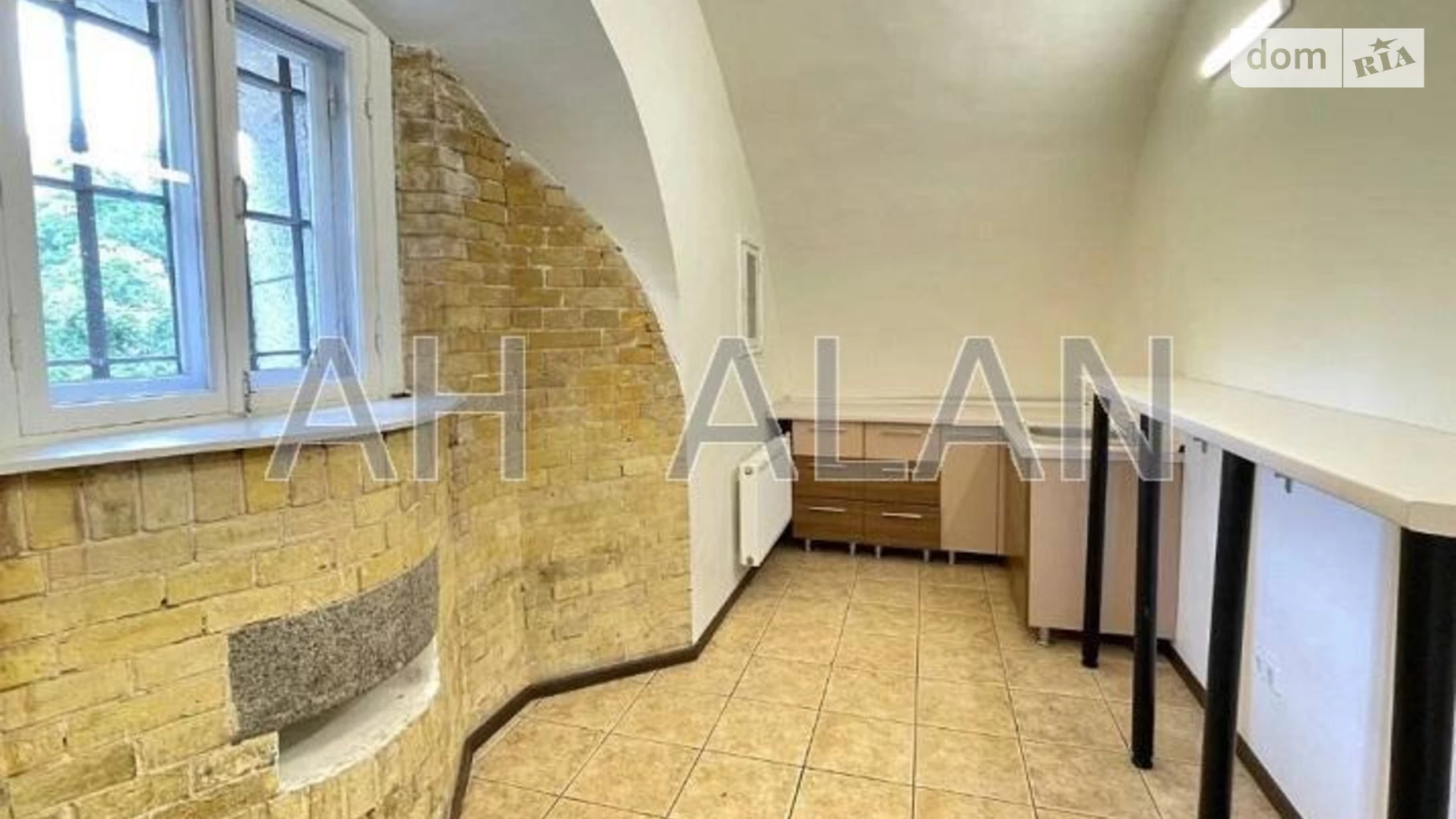 Сдается в аренду офис 602 кв. м в бизнес-центре, цена: 270900 грн - фото 4