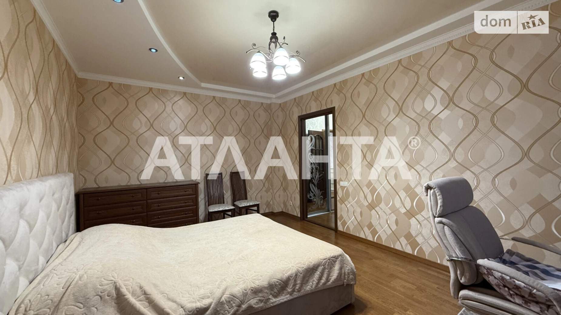 Продается 2-комнатная квартира 60.4 кв. м в Одессе, ул. Средняя, 242 - фото 4