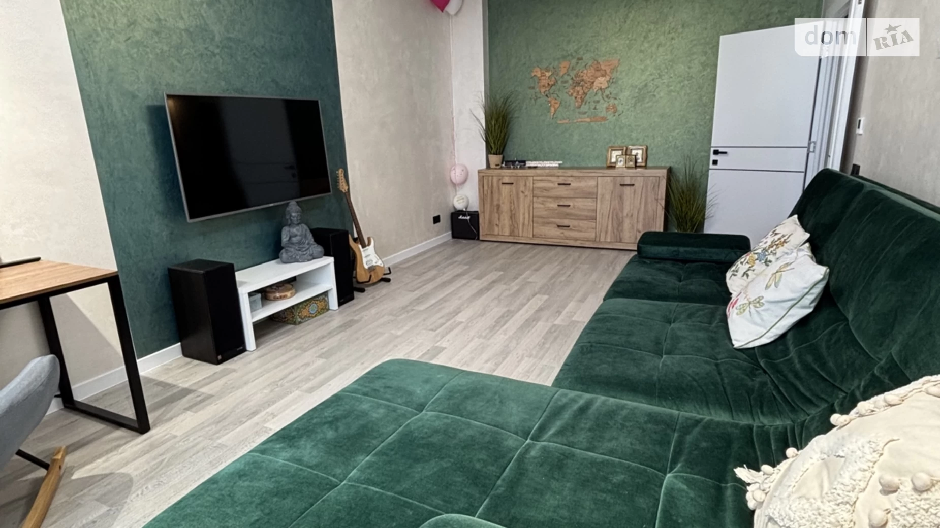 Продается 2-комнатная квартира 76 кв. м в Рассошенцах, ул. Полтавская, 1 - фото 3