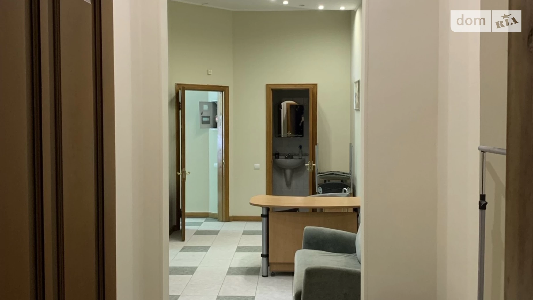 Здається в оренду приміщення вільного призначення 56.3 кв. м в 4-поверховій будівлі, цена: 901 $ - фото 3