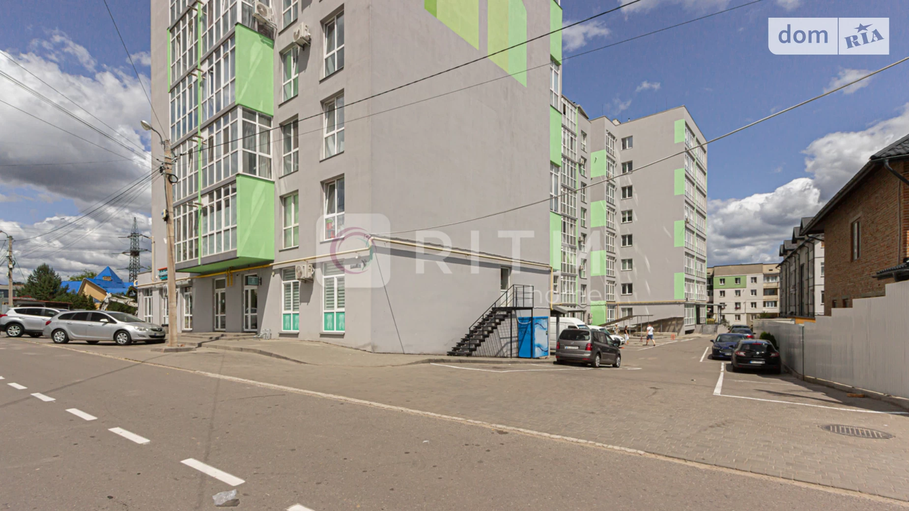 Продается 2-комнатная квартира 68 кв. м в Винниках, ул. Лисика, 1А - фото 3