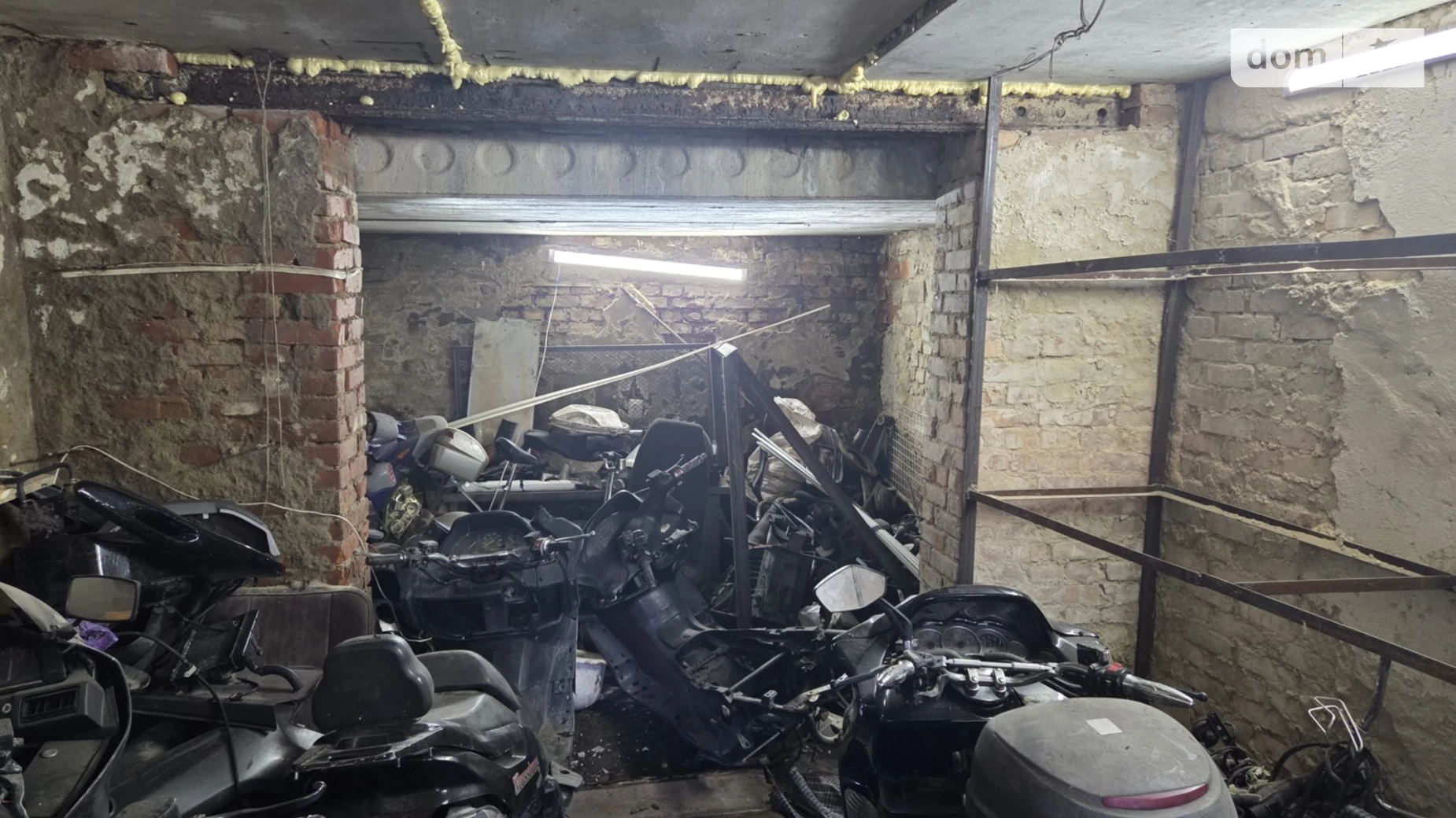 Продается место в гаражном кооперативе под легковое авто на 25 кв. м, цена: 5000 $ - фото 2