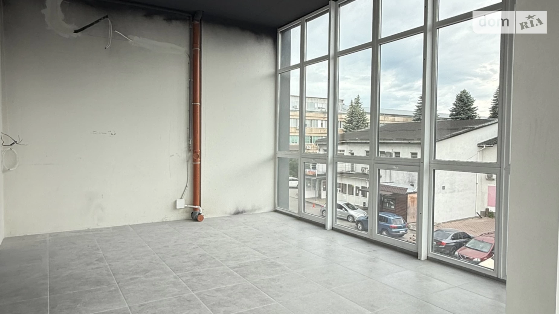 Сдается в аренду офис 37 кв. м в бизнес-центре, цена: 400 $ - фото 3