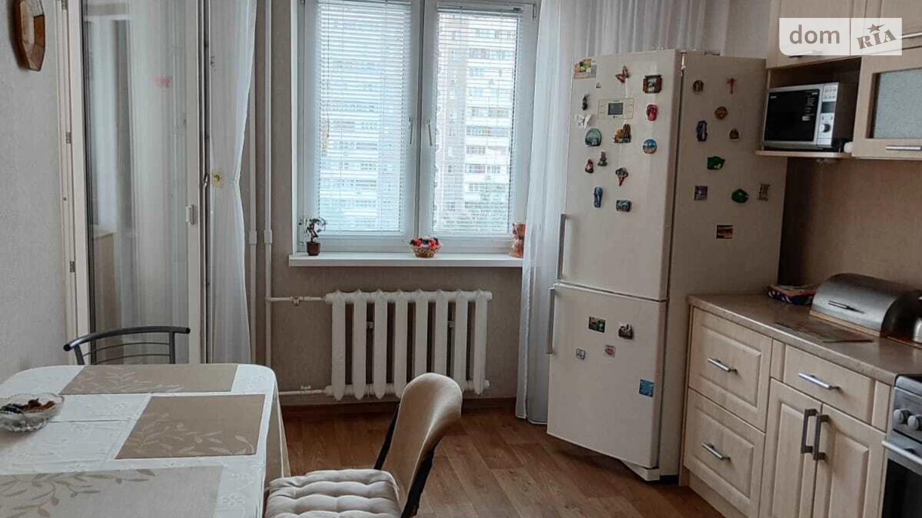 Продается 1-комнатная квартира 40.6 кв. м в Киеве, ул. Рахманинова, 30/13 - фото 2
