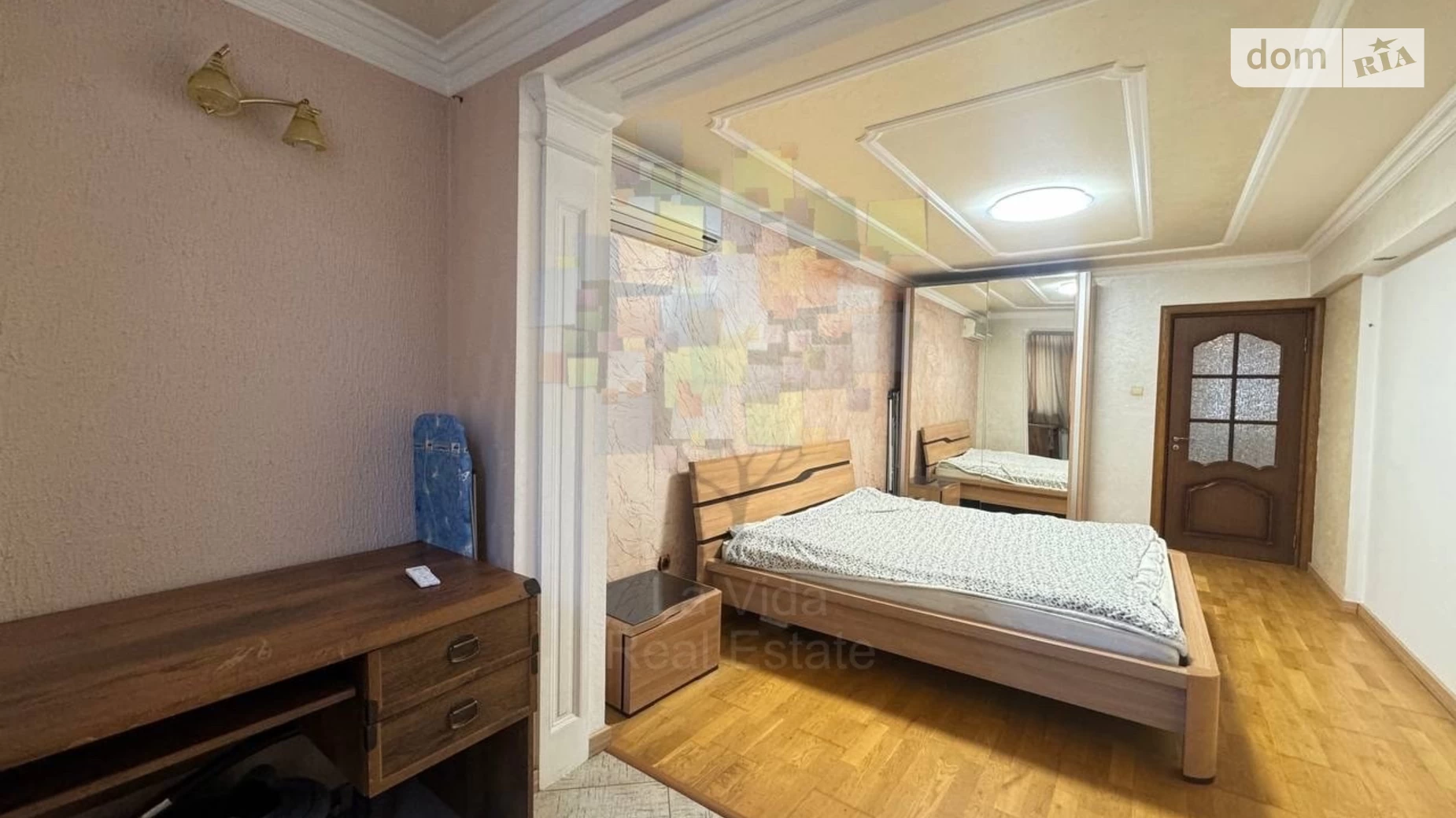 Продается 2-комнатная квартира 68.3 кв. м в Ужгороде, ул. Тлехаса, 76/74 - фото 4