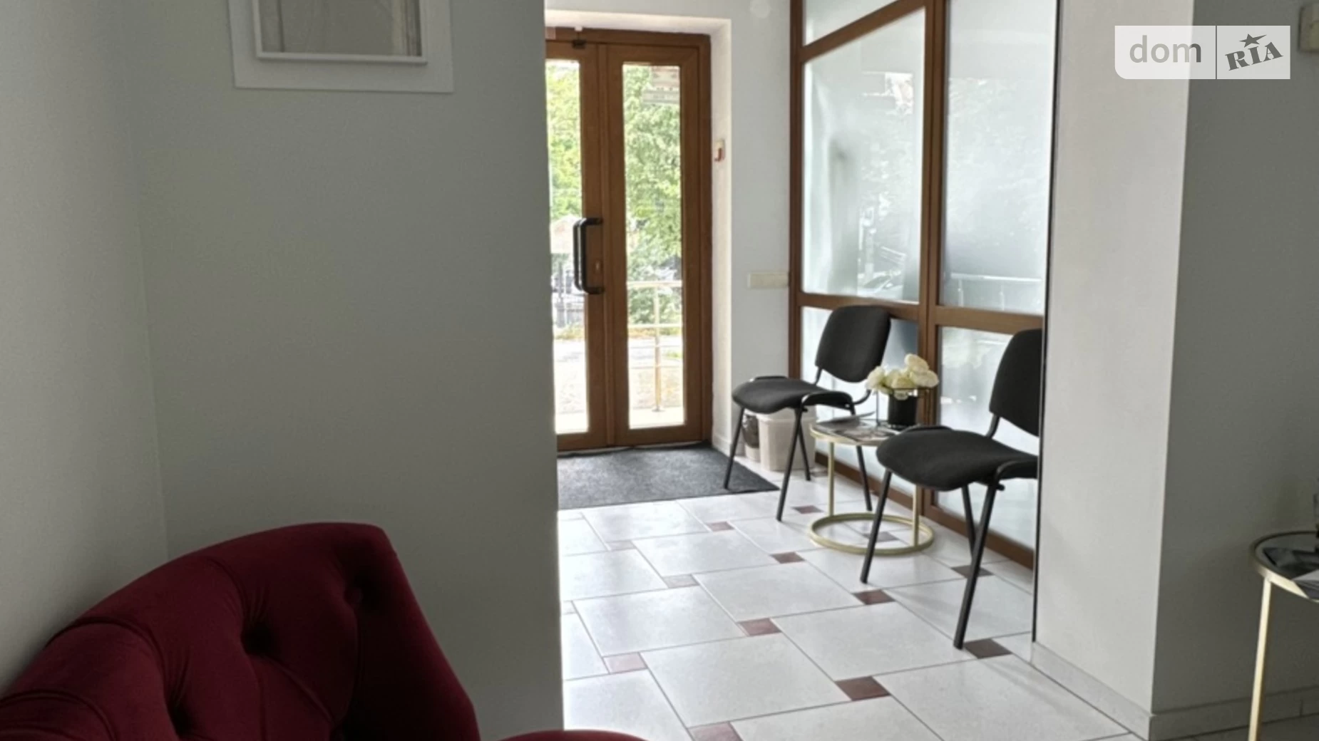 Продается помещения свободного назначения 63 кв. м в 5-этажном здании, цена: 107000 $ - фото 2