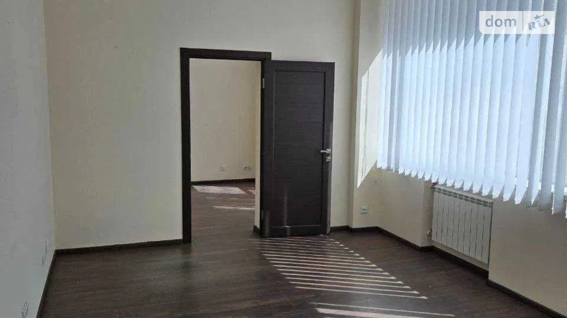 Сдается в аренду офис 350 кв. м в бизнес-центре, цена: 8750 $ - фото 3