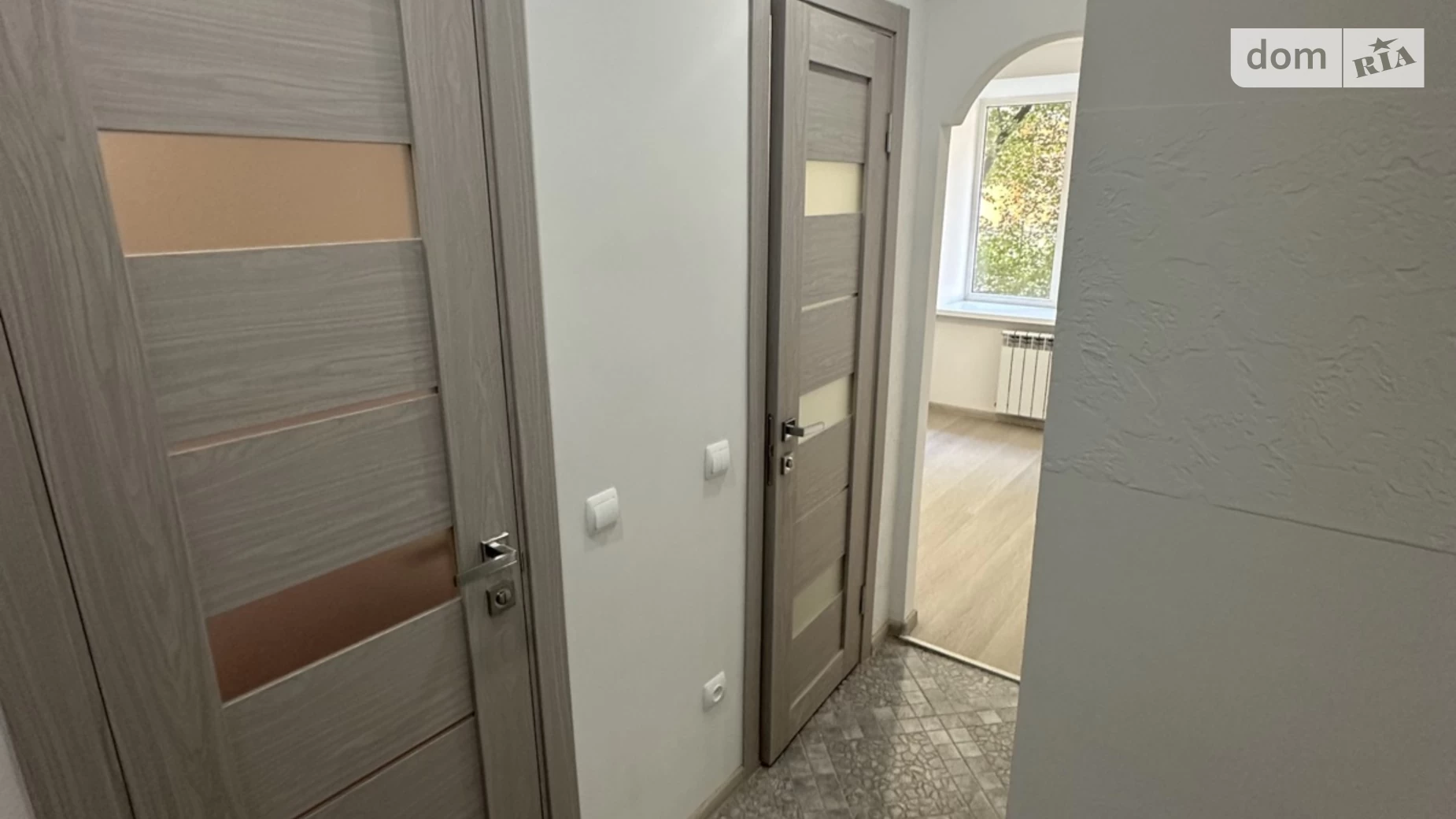 Продается 2-комнатная квартира 50 кв. м в Ивано-Франковске, ул. Хоткевича Гната, 44/4 - фото 5