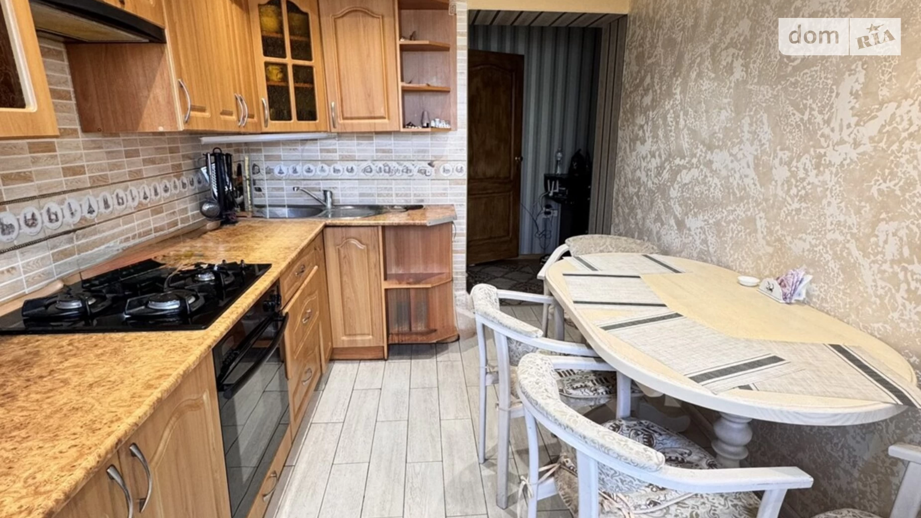 Продается 3-комнатная квартира 63 кв. м в Днепре, ул. Квартальная(Гладкова) - фото 2