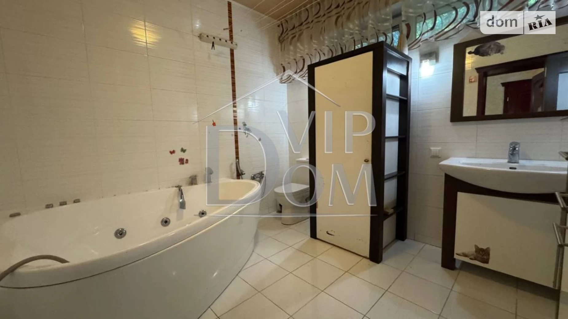 Продается дом на 3 этажа 248 кв. м с верандой, цена: 250000 $ - фото 3